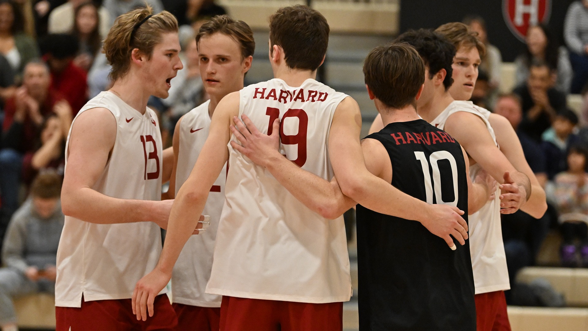 Men’s Volleyball Drops EIVA Opener at Charleston Harvard University
