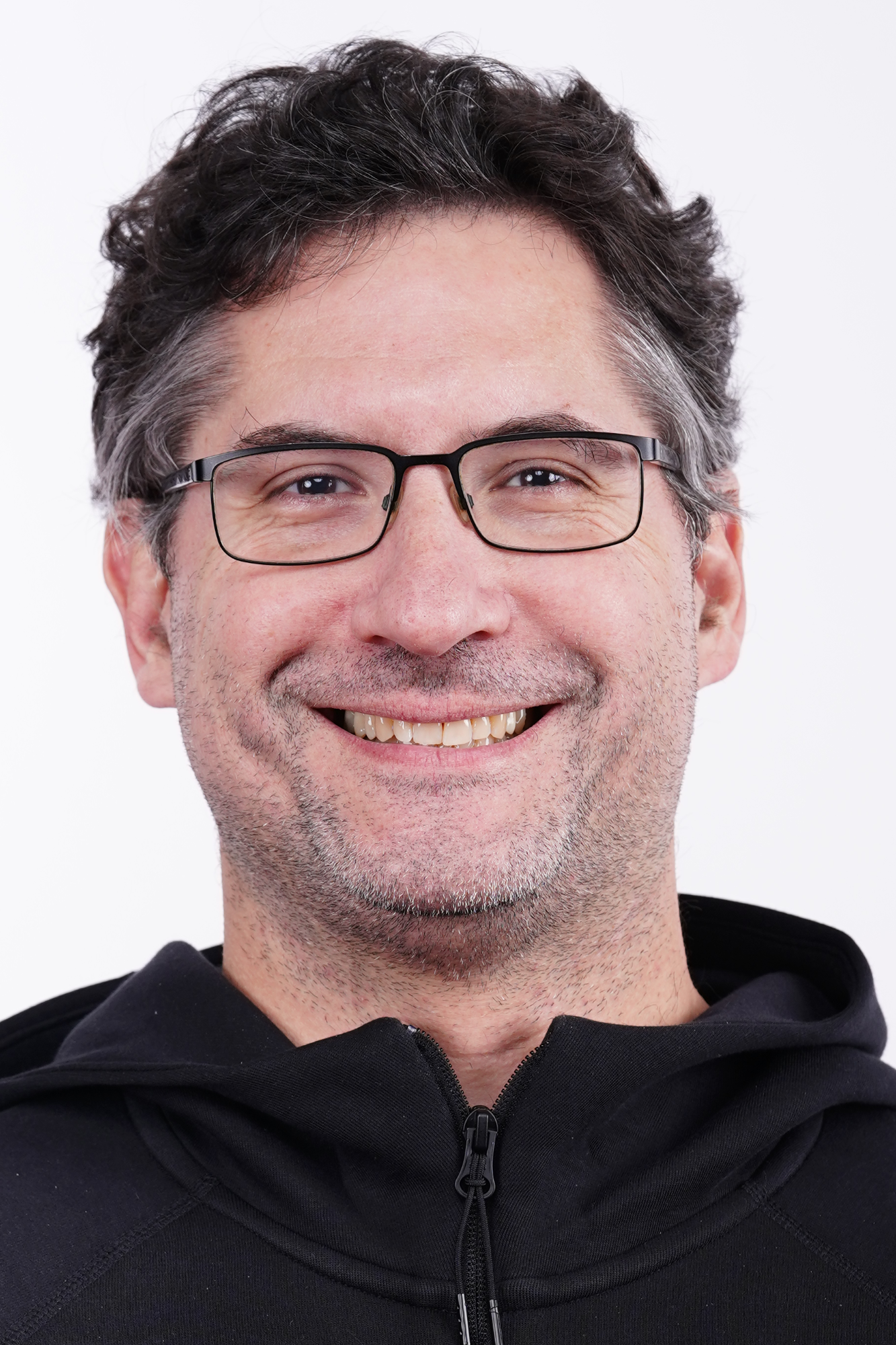 Adam Maczik HS 2425