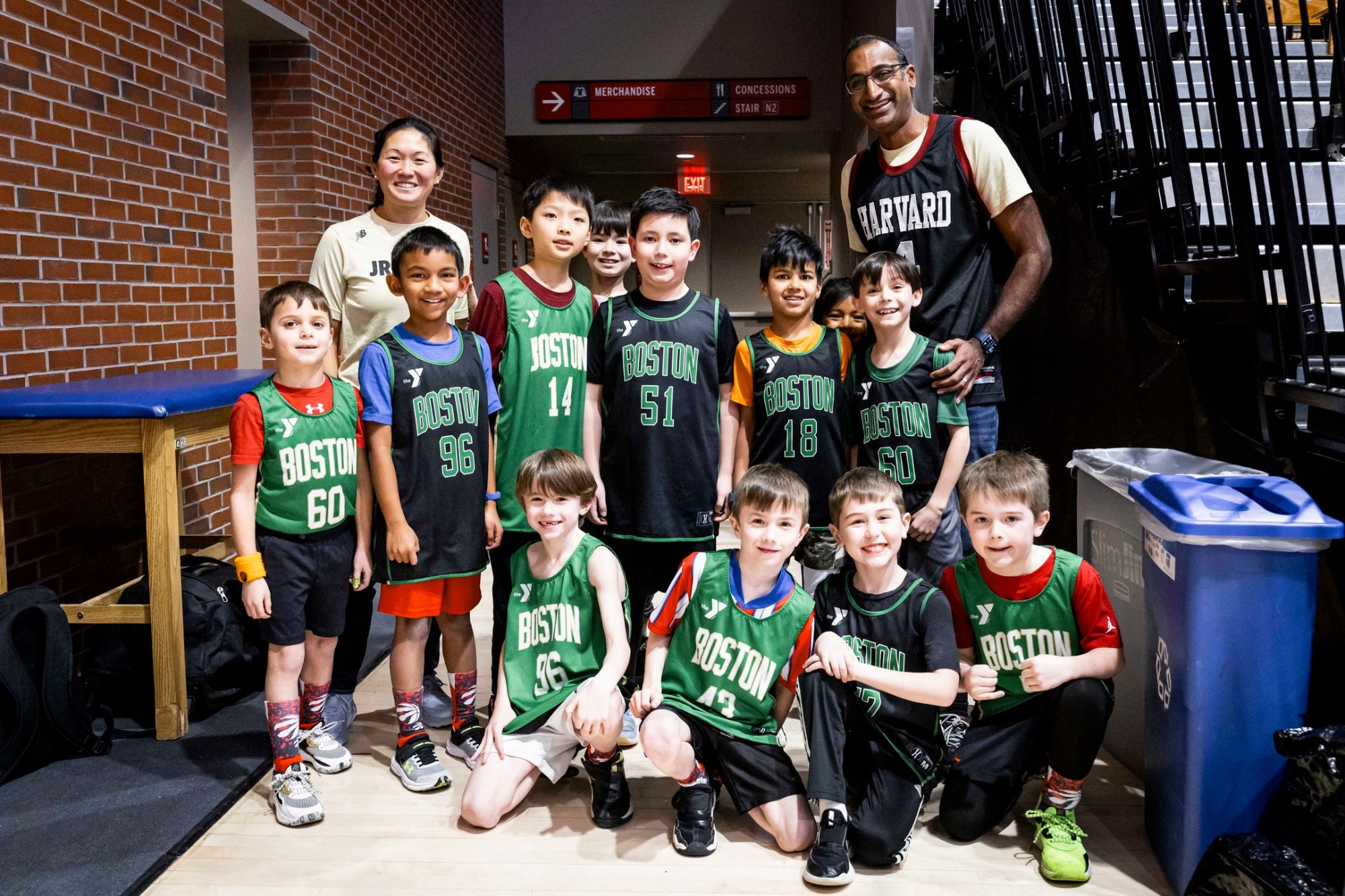 Men's Basketball Youth Team Group Experience