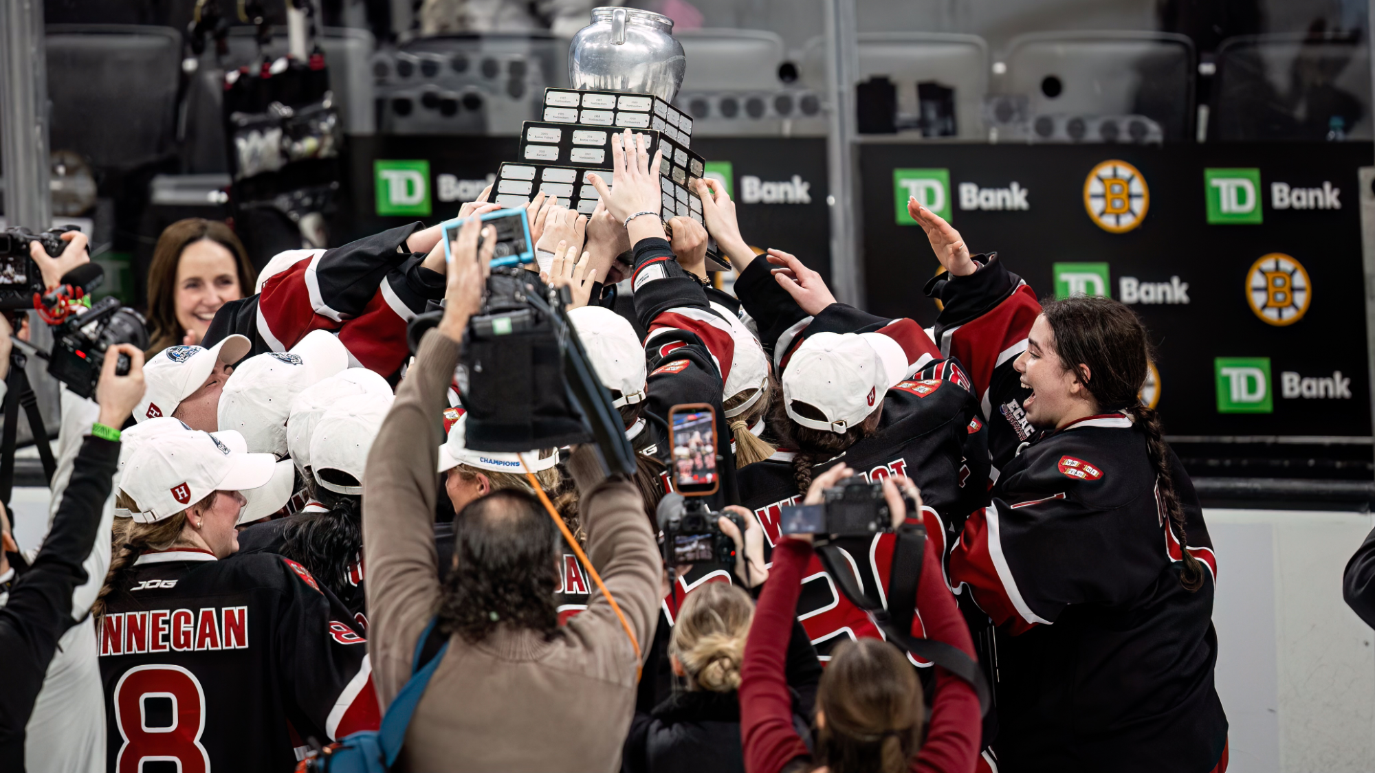 Harvard women's hockey