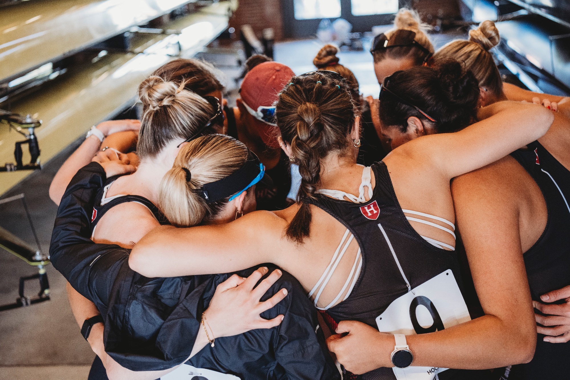 Women's Heavyweight Rowing Huddle 