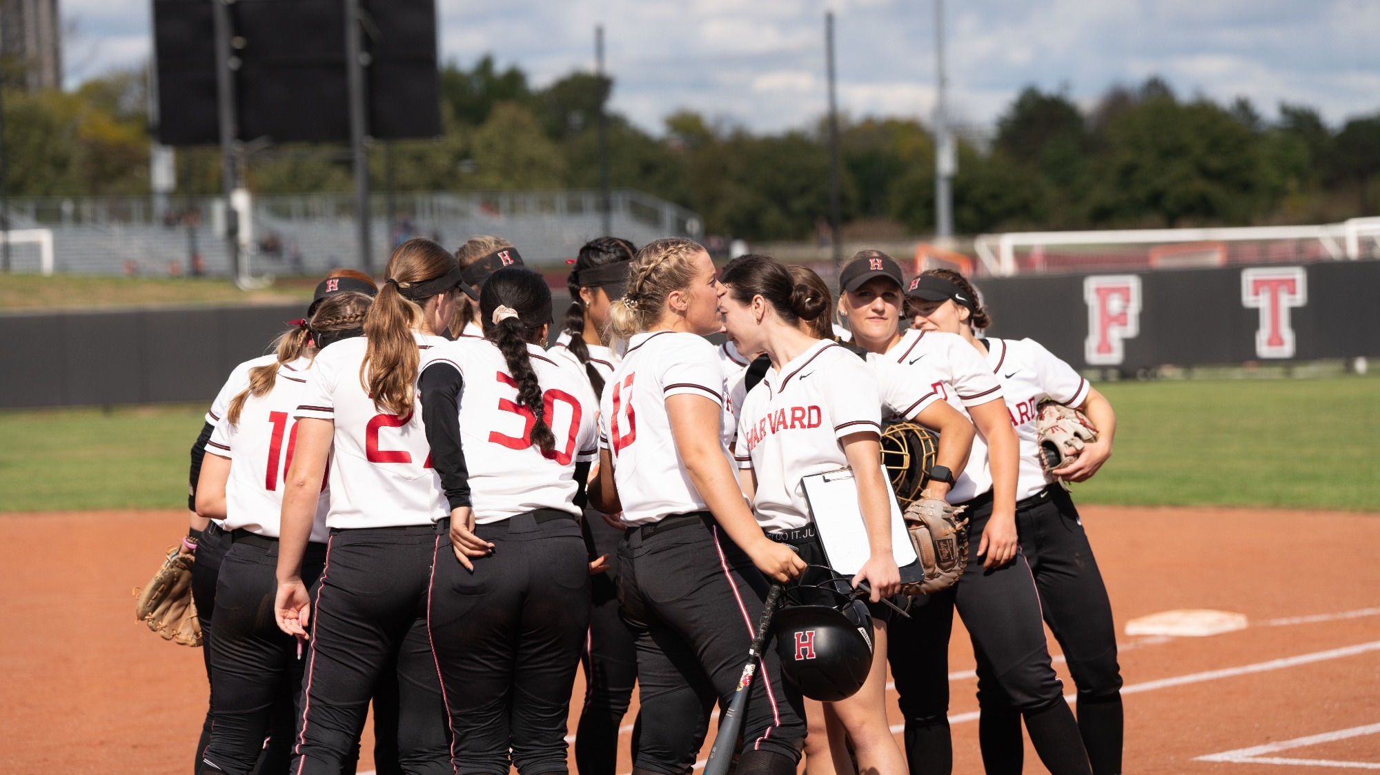 Harvard softball