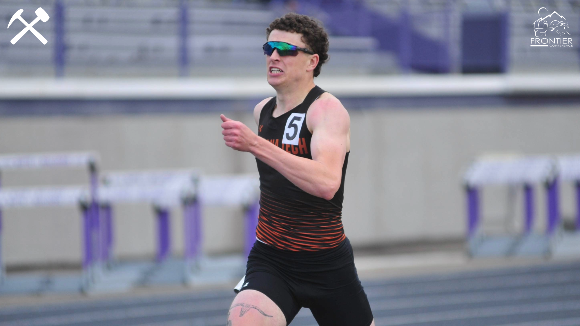 Morgan McClernan running in a Montana Tech relay race
