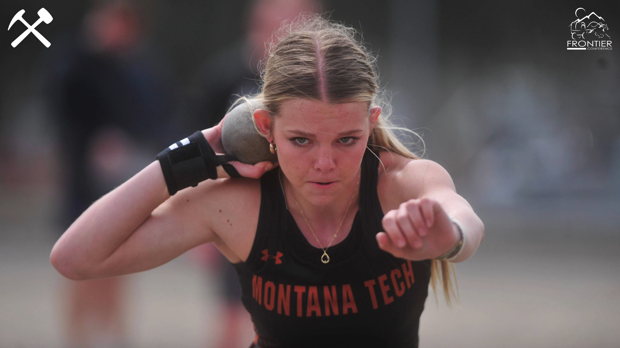 Ayla Janzen prepares to throw the shot