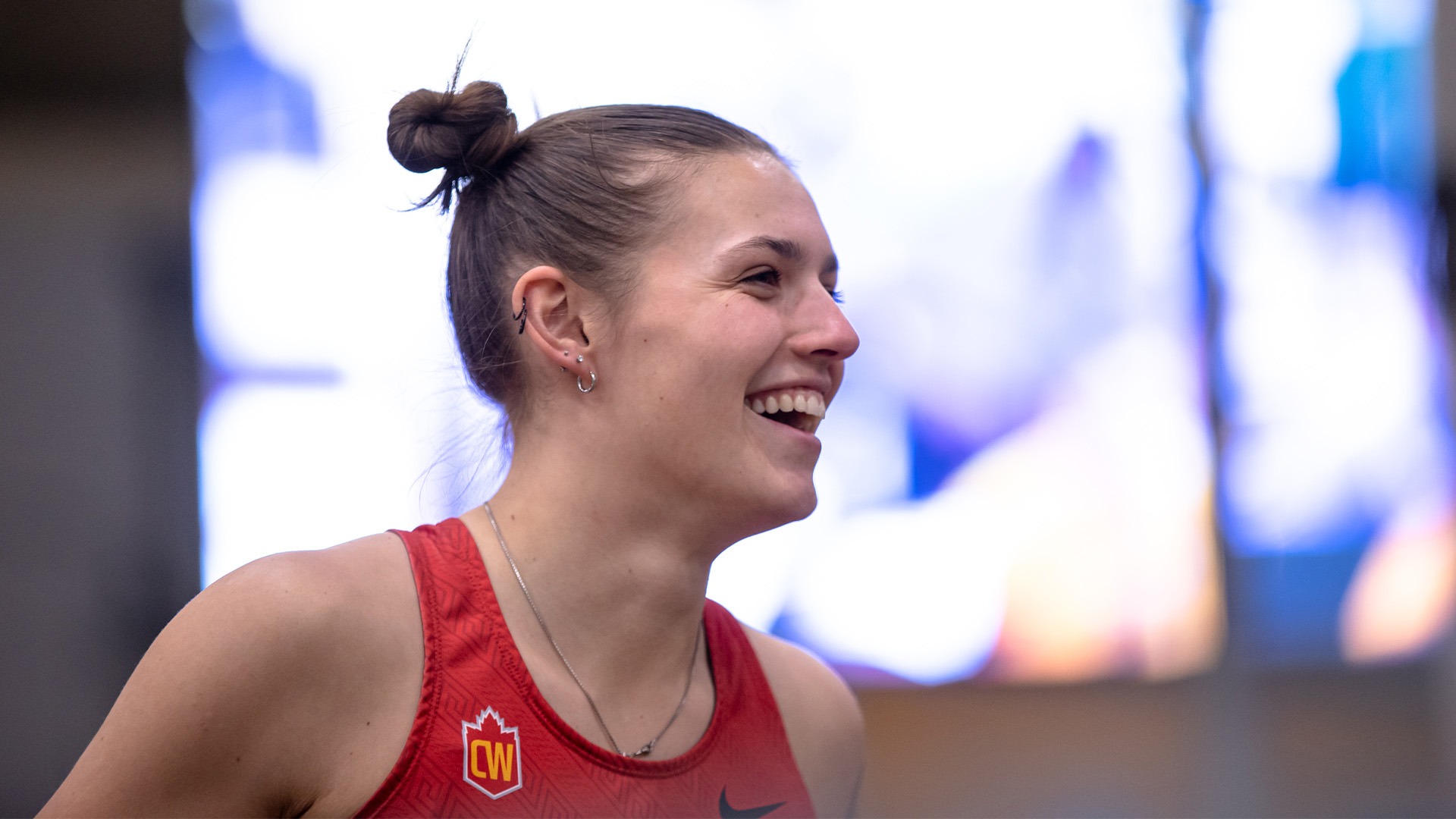 Sienna MacDonald, smile