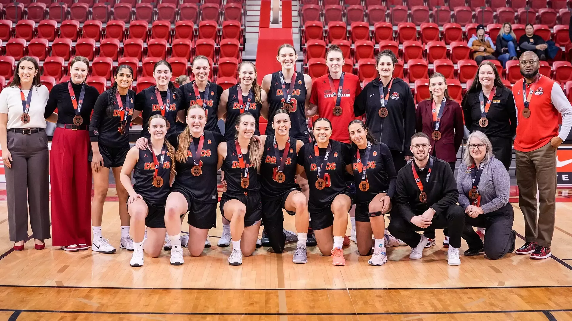 U SPORTS Bronze, wbb, team, medal