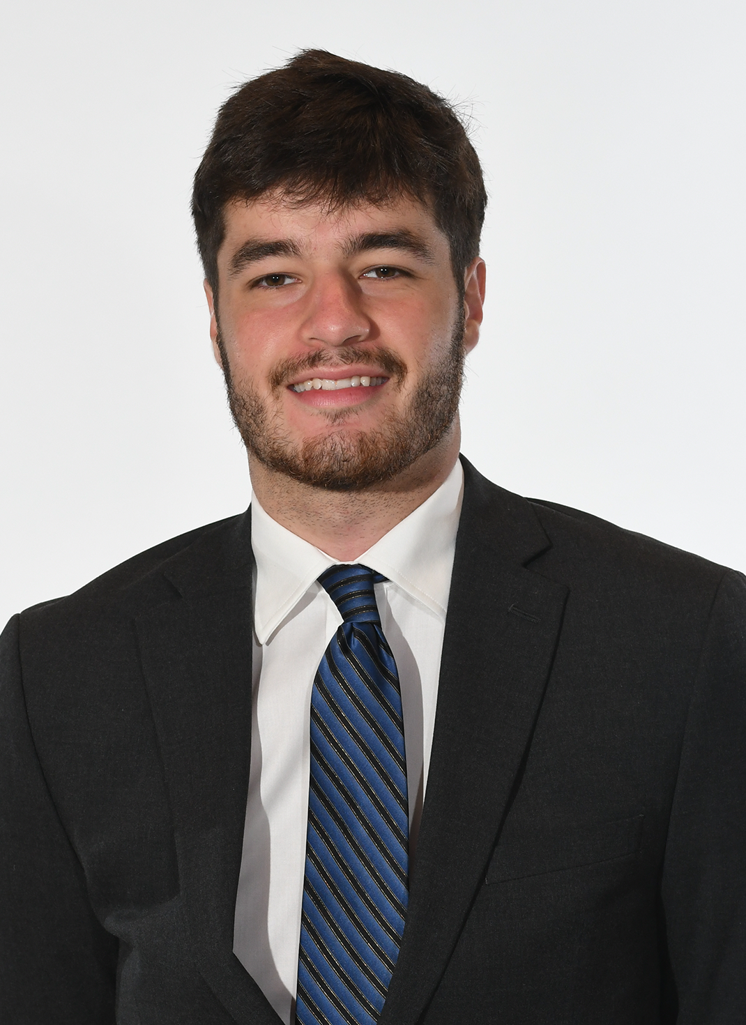 rj bell headshot