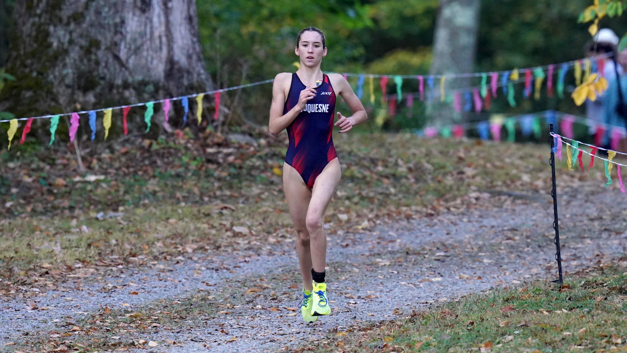 kadence ribbink runs at 2025 DUQ triathlon invitational