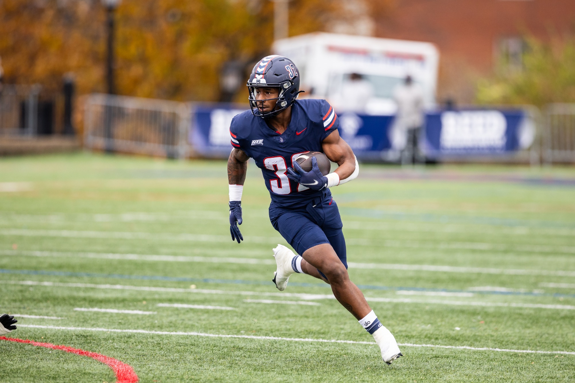 Ness Davis runs vs. CCSU