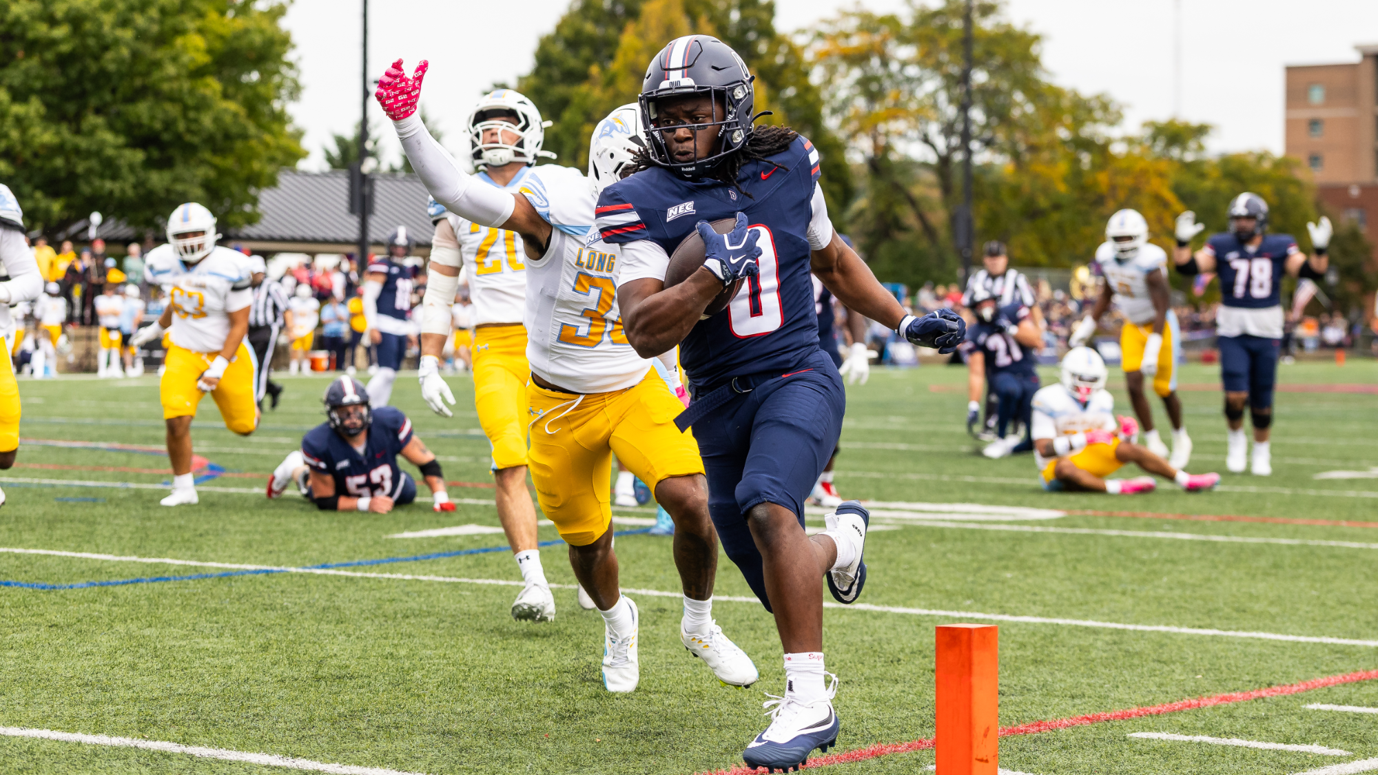 hopkins runs in for TD vs. LIU 2026