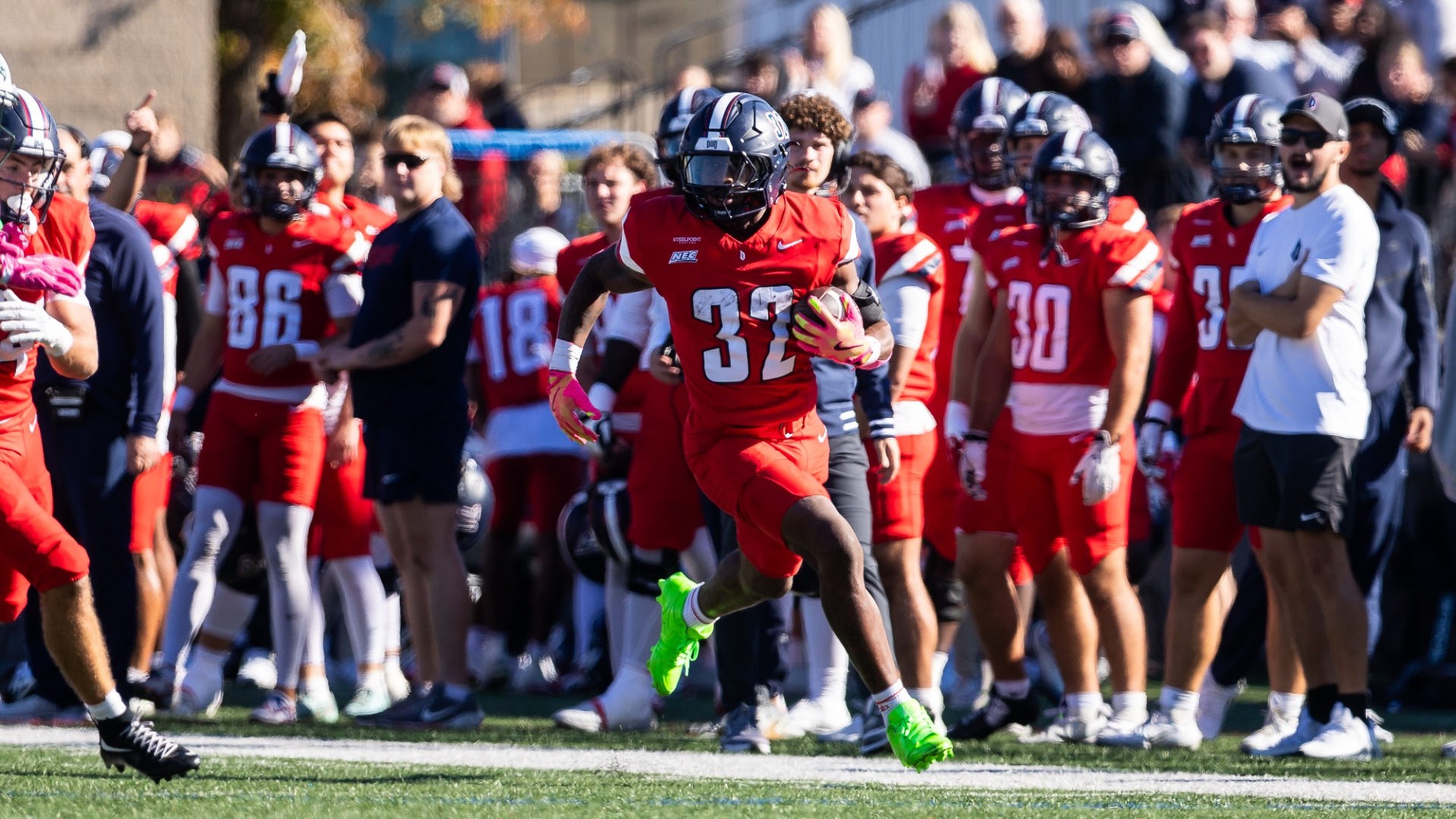 Ness Davis runs vs. Wagner 2026