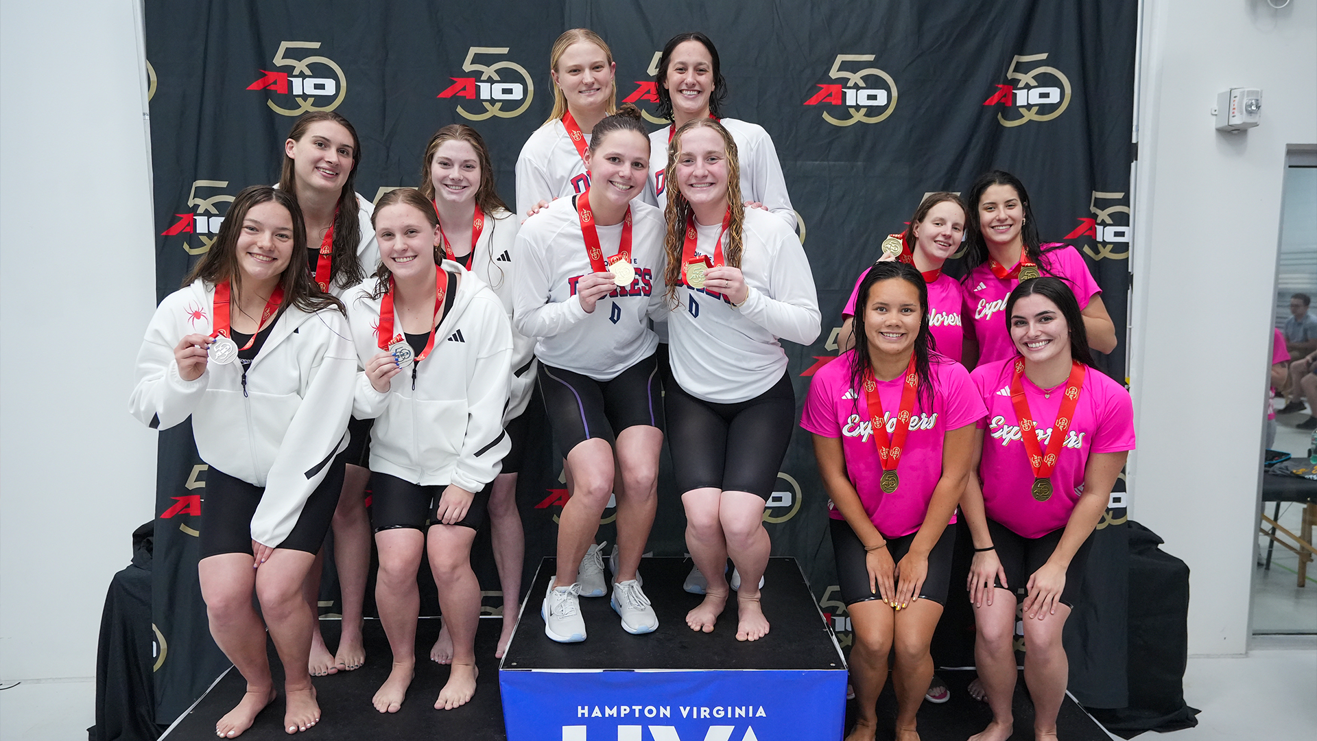 Swim & Dive 800 Free Relay Team - Gold