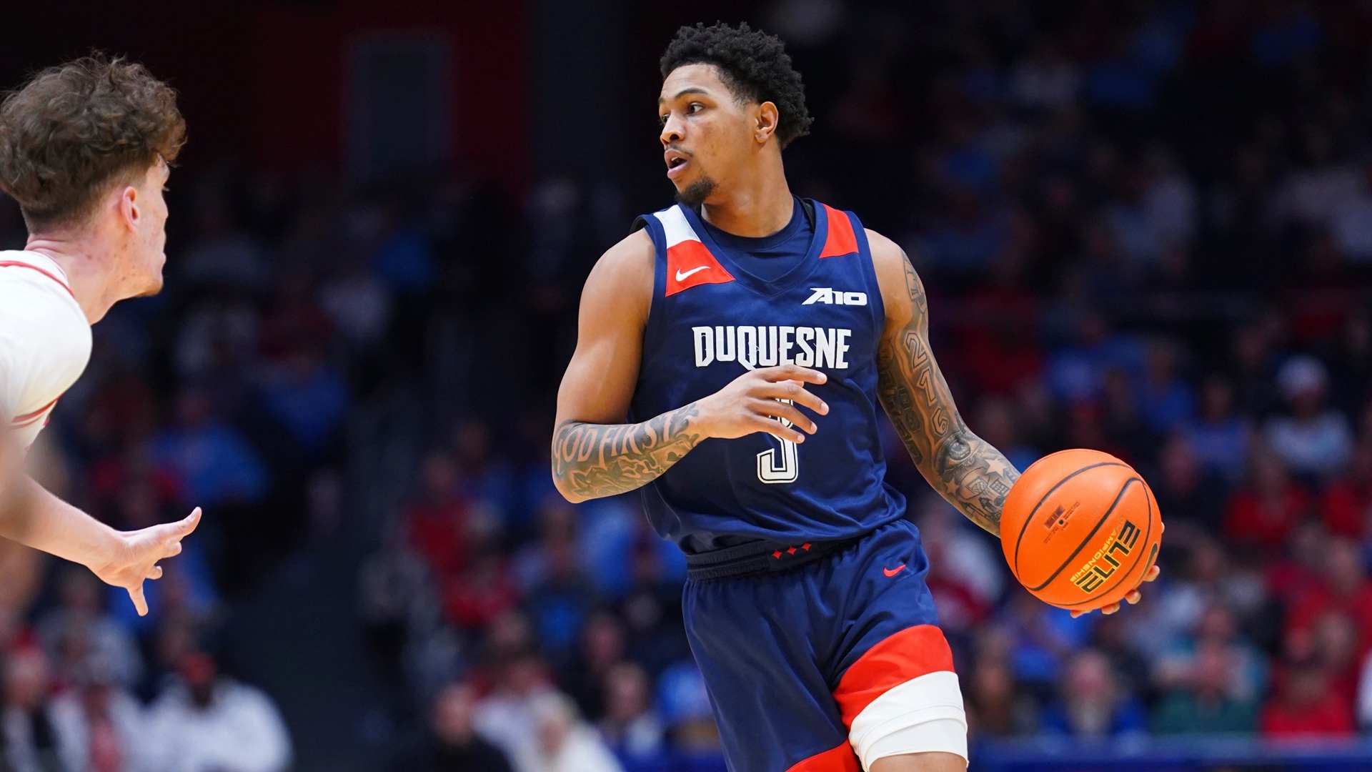 Jimmie Williams gets set to drive in second half at Dayton.