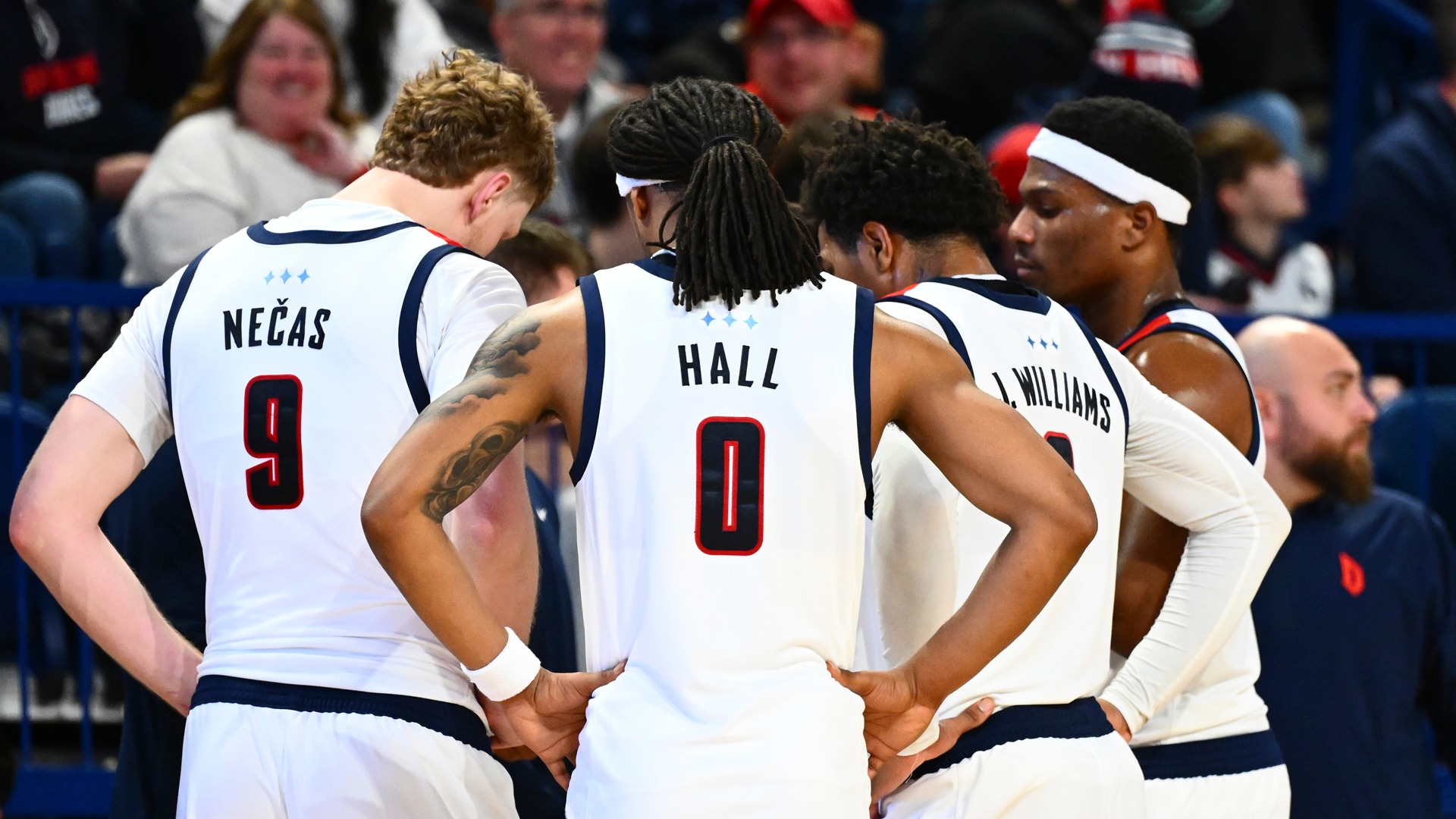 DUQ MBB Huddle vs. Rhode Island