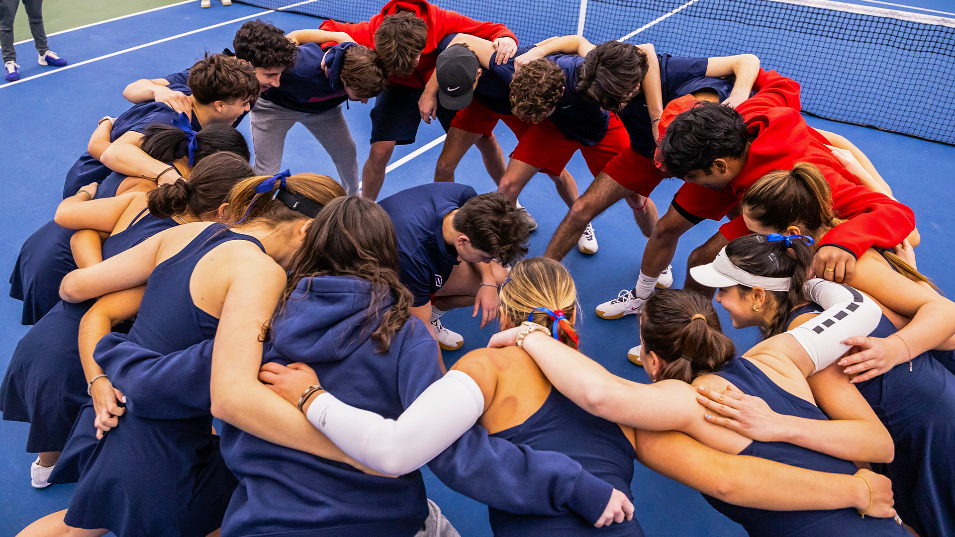 DUQ Men's and Women's Tennis Huddle