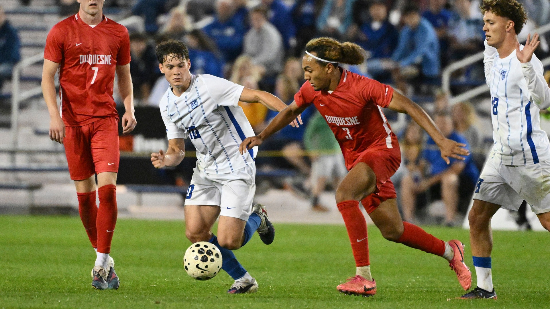 Blaize Hardy battles for a ball against Saint Louis at Hermann Stadium in St. Louis, Mo.