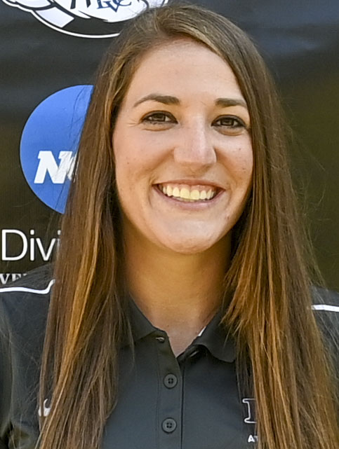 Laura Klinger
