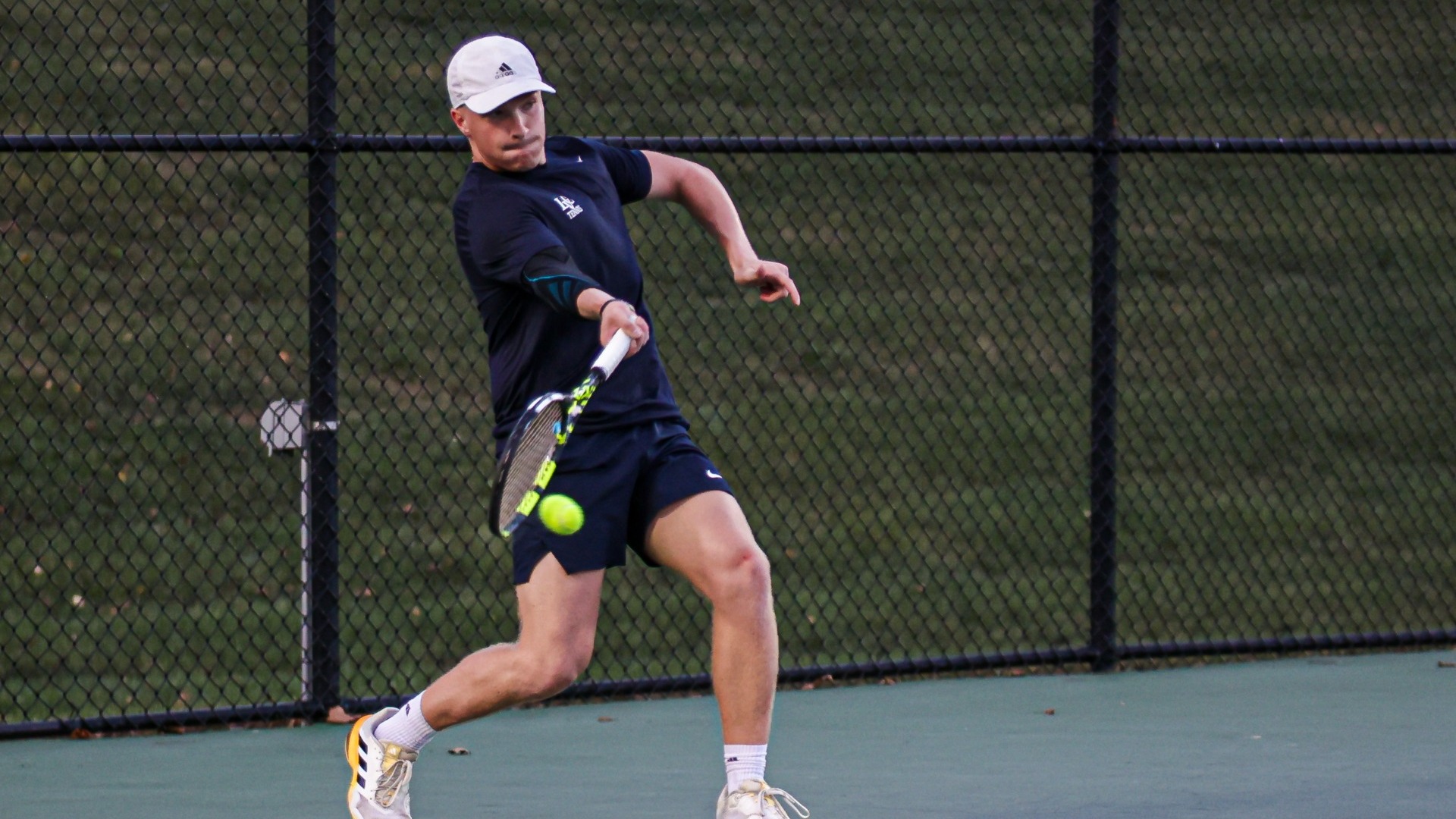 Jake Erb hitting forehand ripper