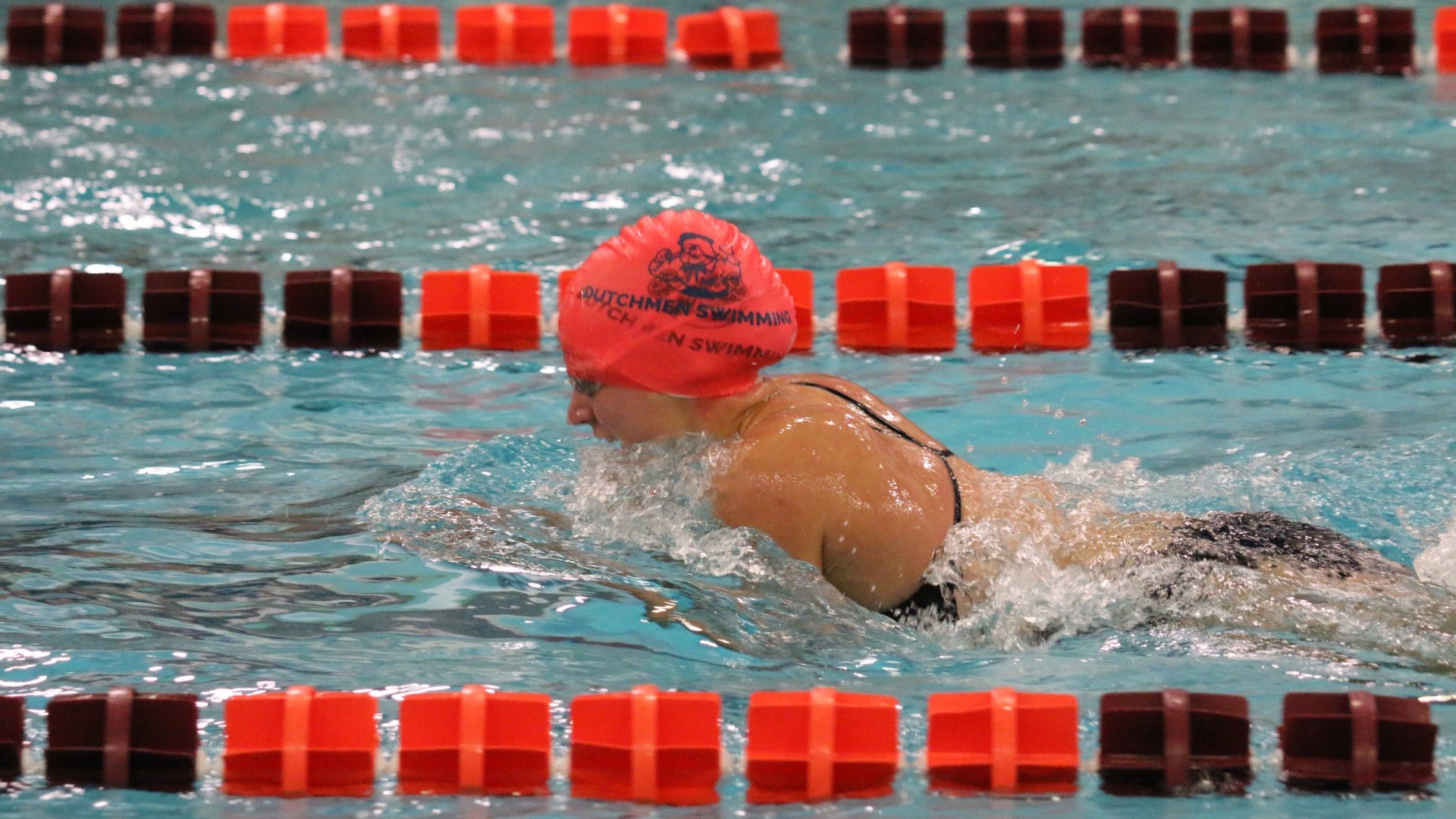 Noryan Mitchell swimming 