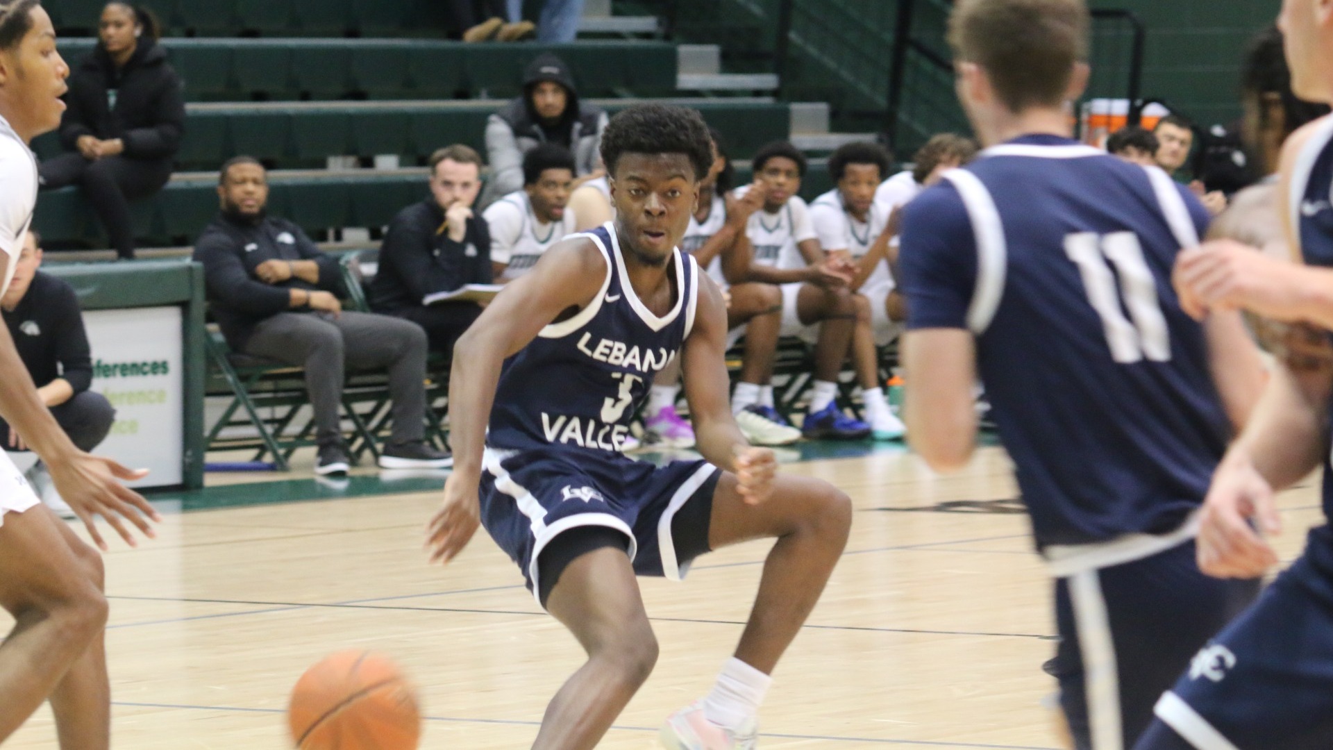 Jason Penn with a great backdoor pass