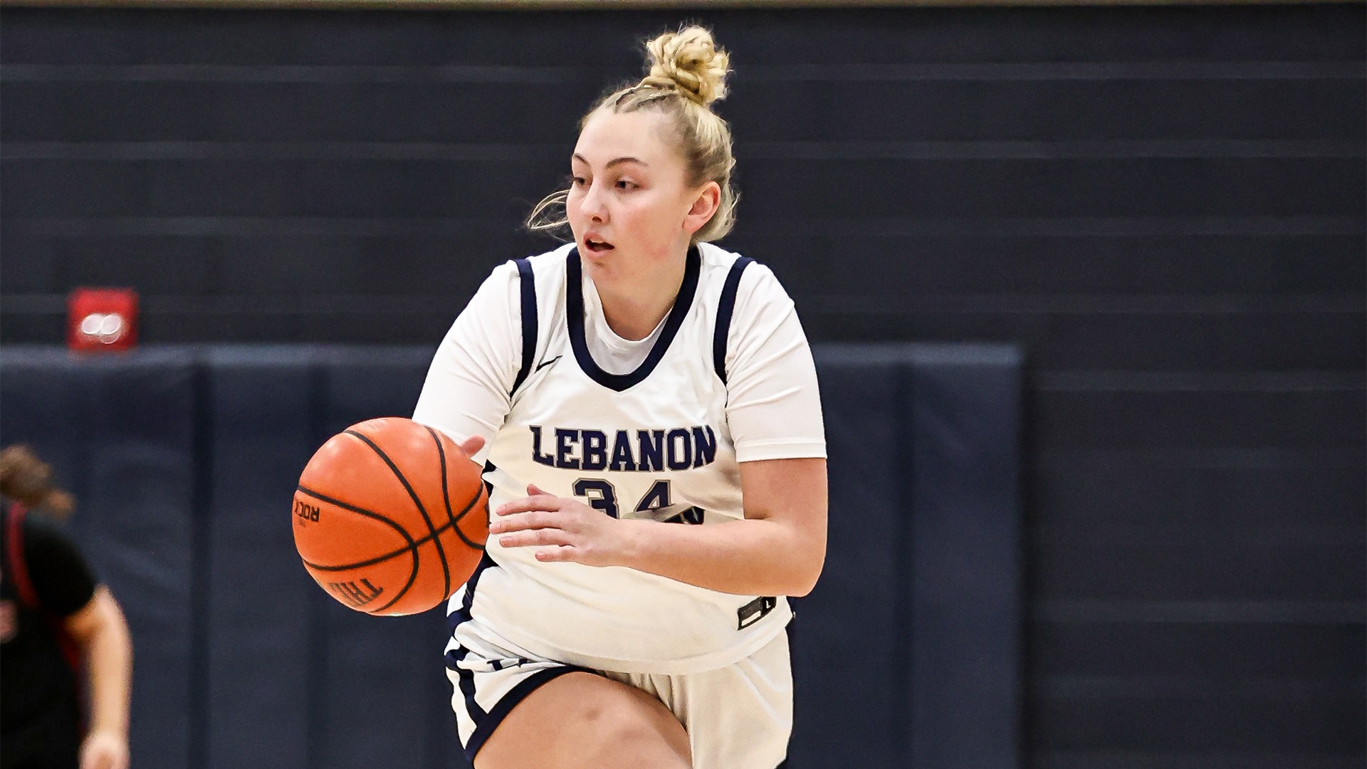 Kailey Eckhart bringing the ball up the court