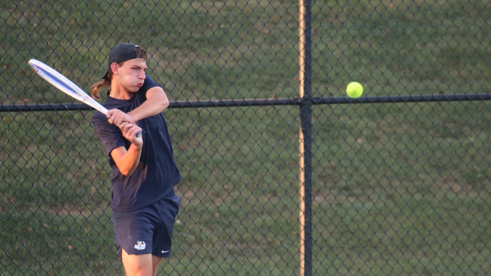 Zach Schrader with strong return shot
