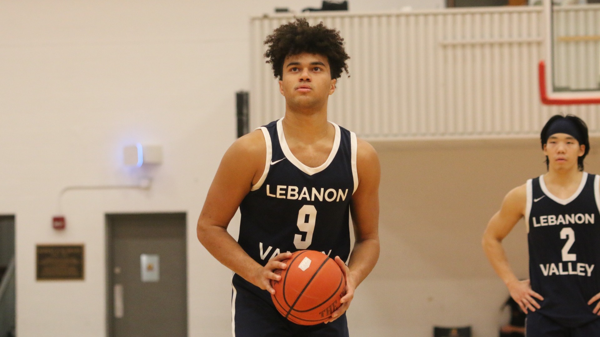 Giovanni Sejuste taking shot at the line