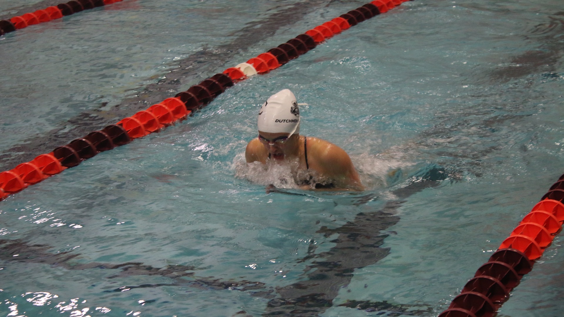 Karly Kile swimming breaststroke