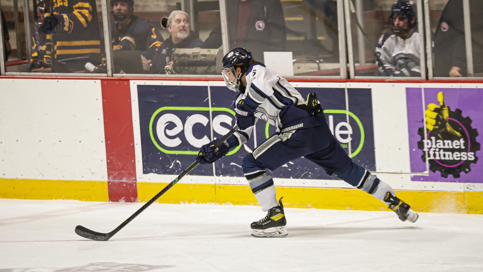 Mason Proskin completes a pass