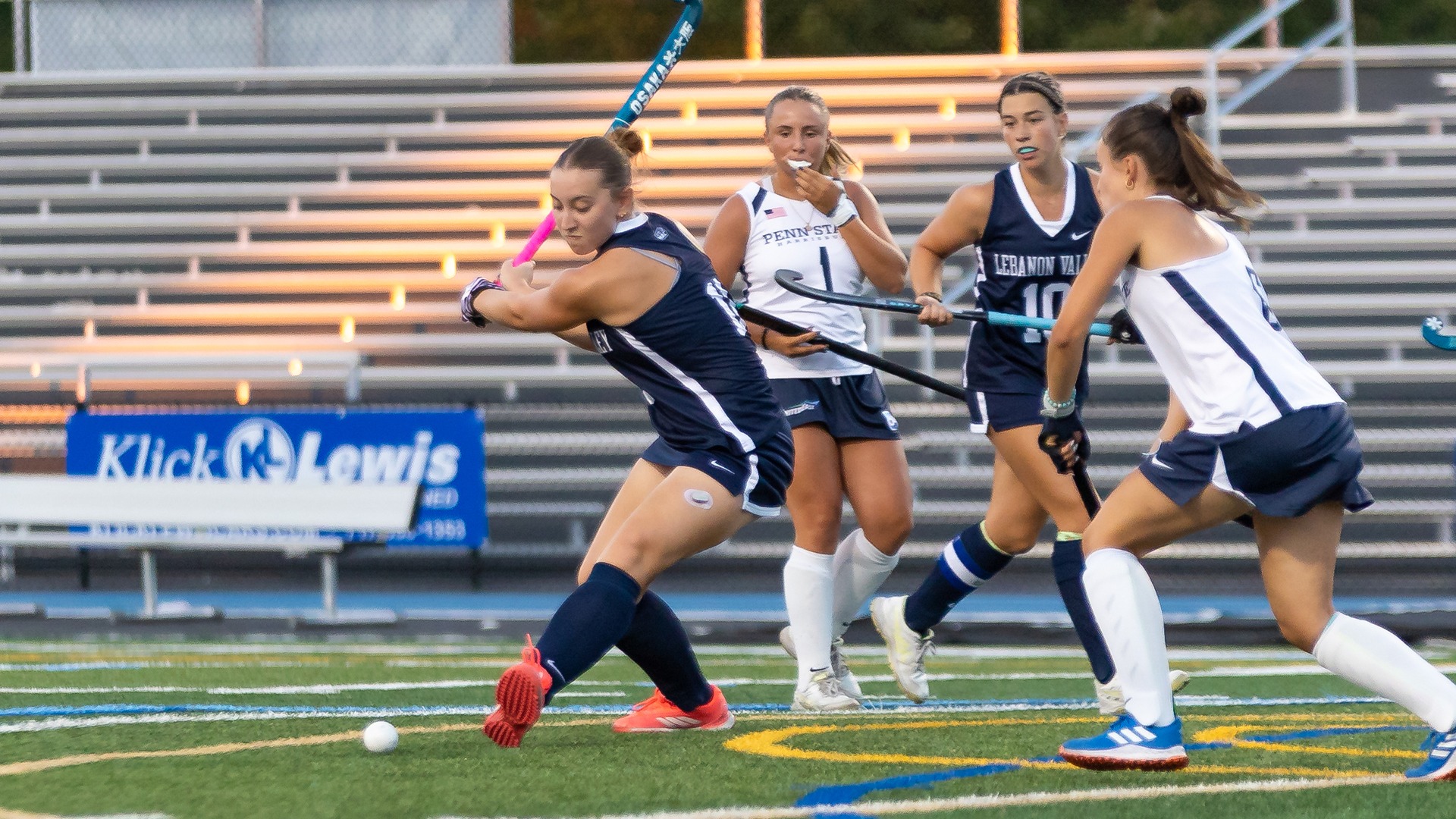 Jillian Tait taking a shot