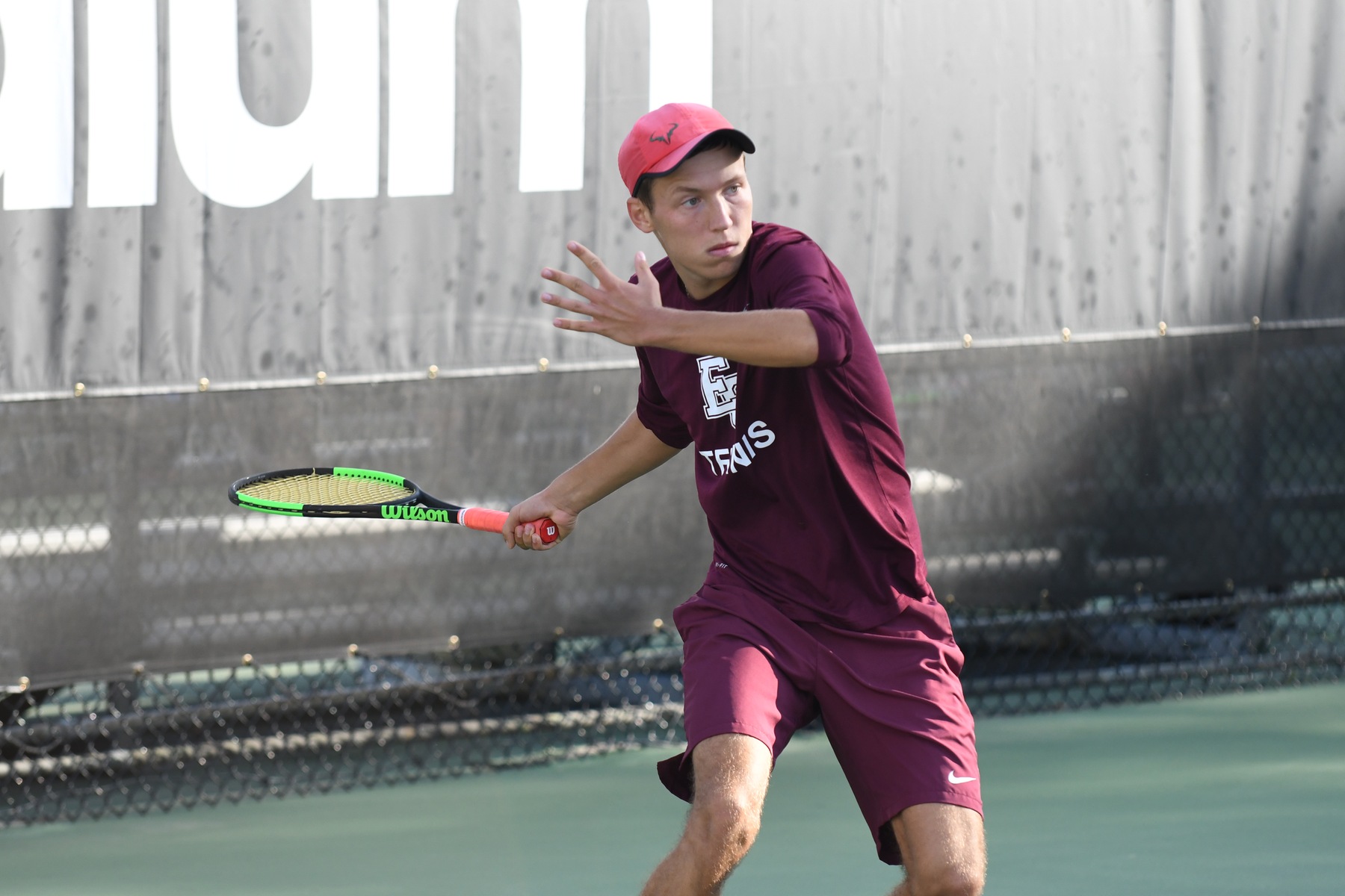 Men's tennis downed by regionallyranked DePauw, 54 Earlham College