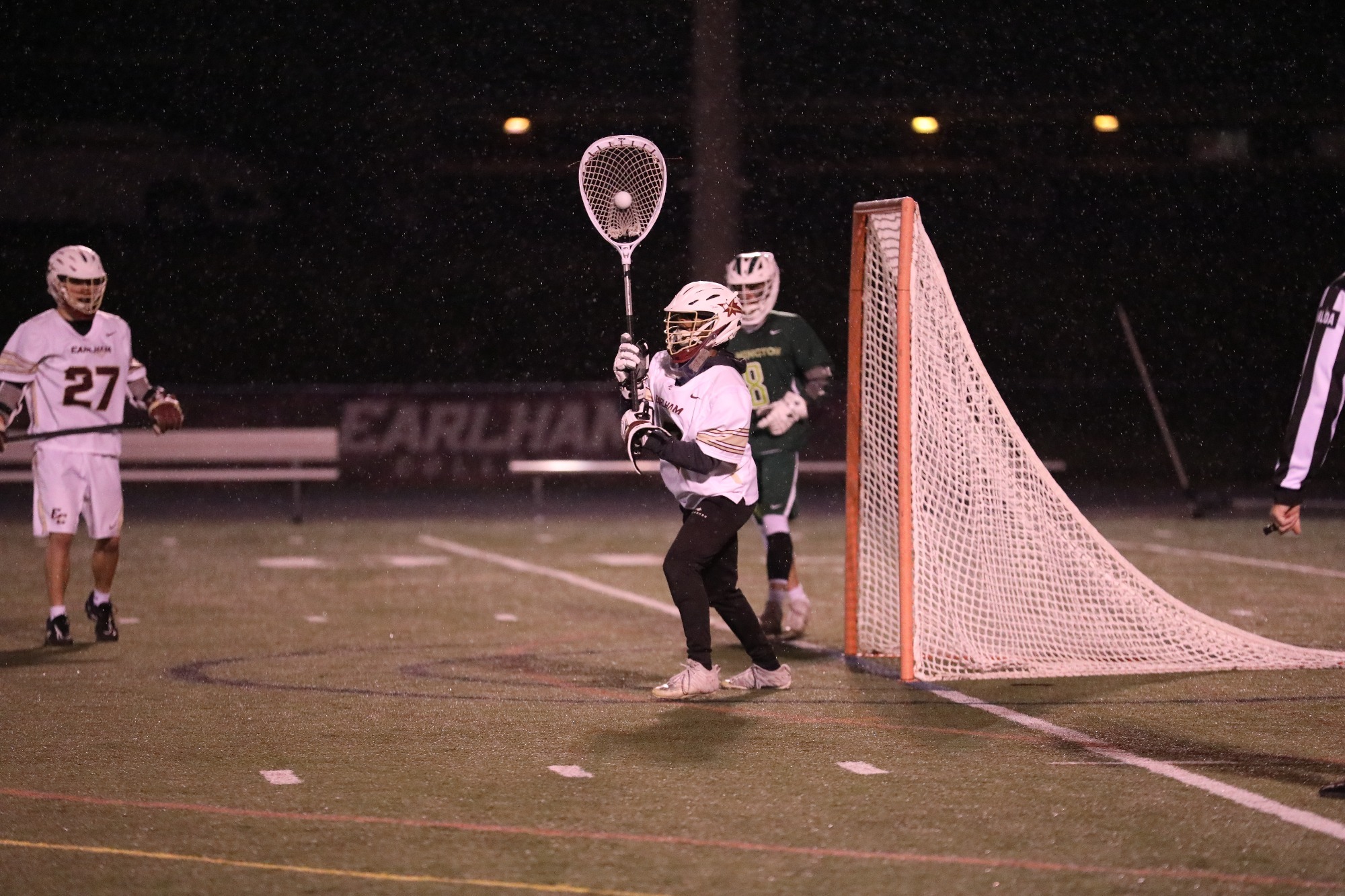 Men's lacrosse stung by Earlham College