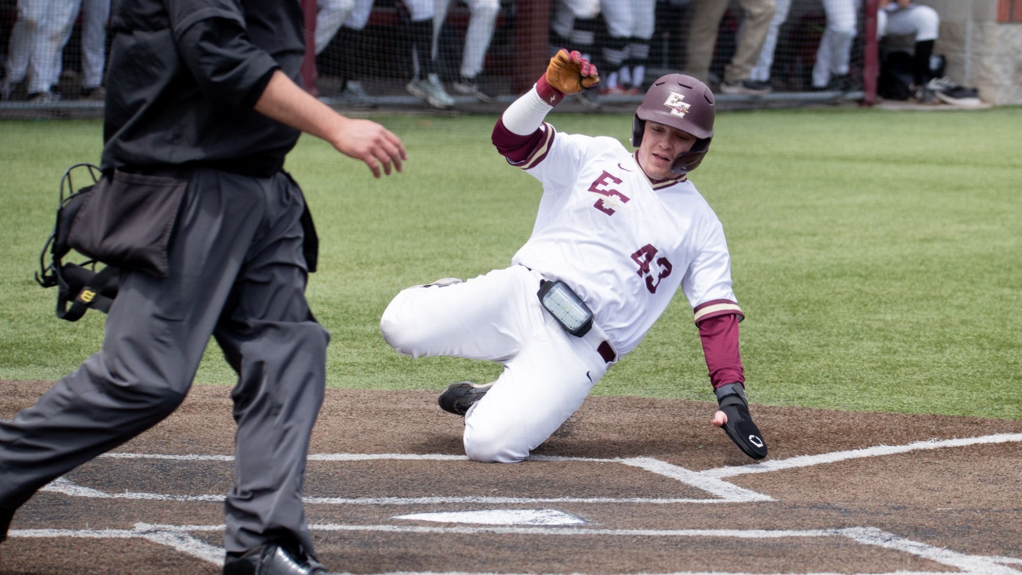 Baseball splits with RoseHulman Earlham College