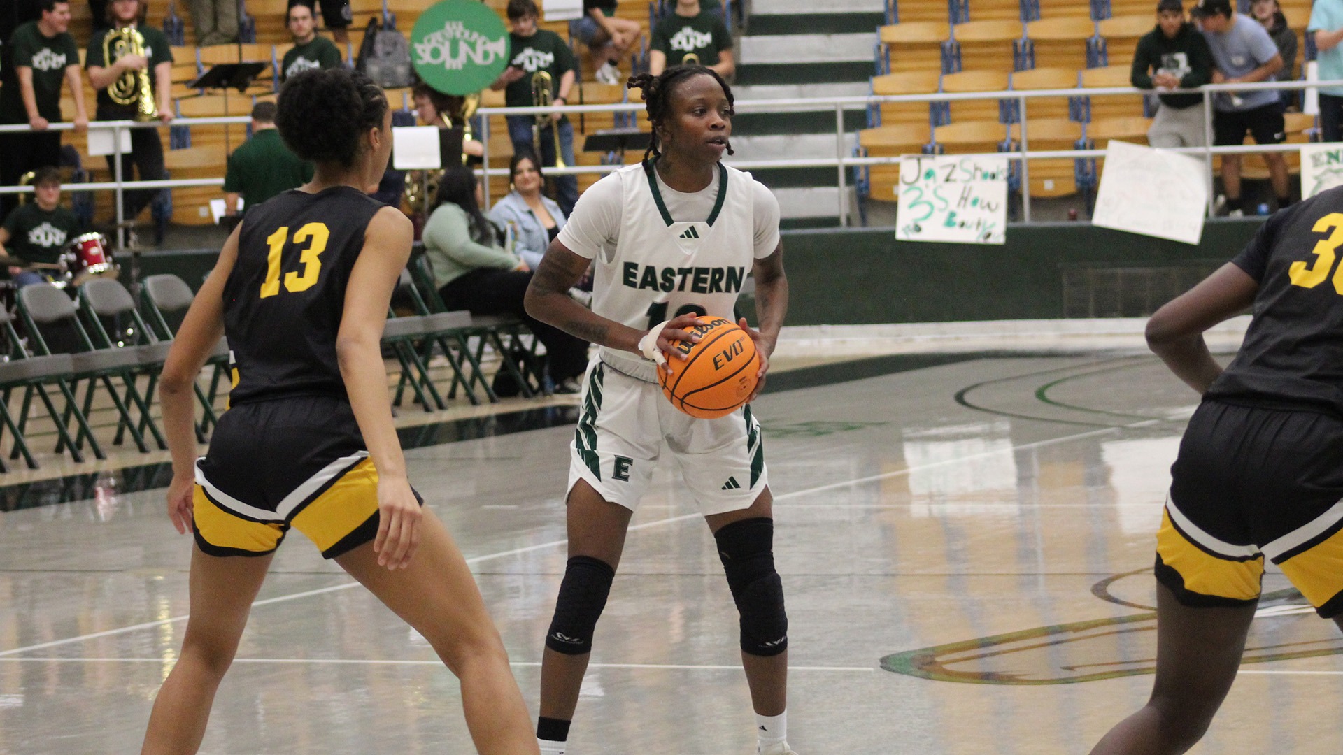 Ishuana Hunter 202324 Women's Basketball Eastern New Mexico