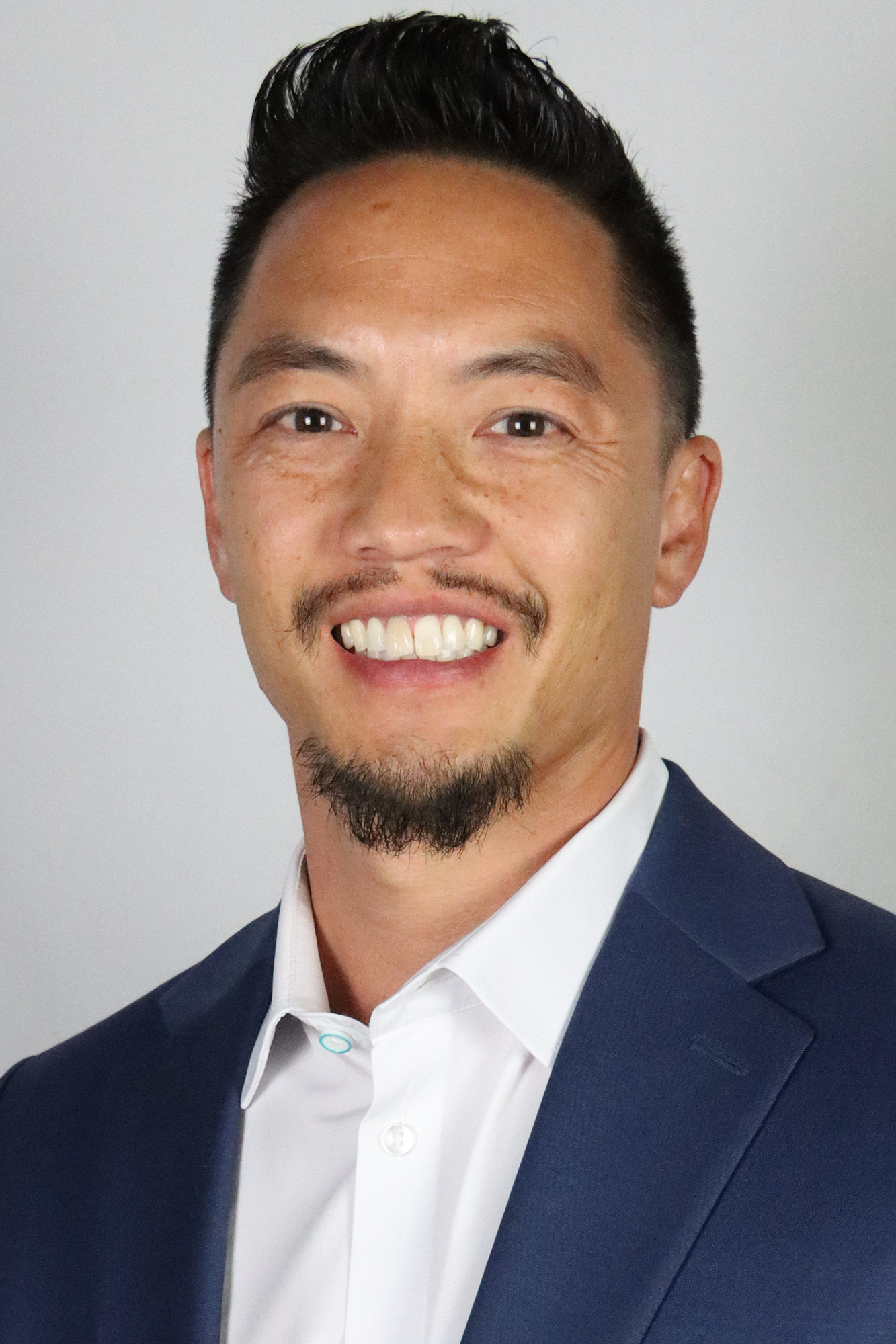 Vo_Daven_ENMU_Mens_Basketball_Headshot_10_6_2025_Cropped