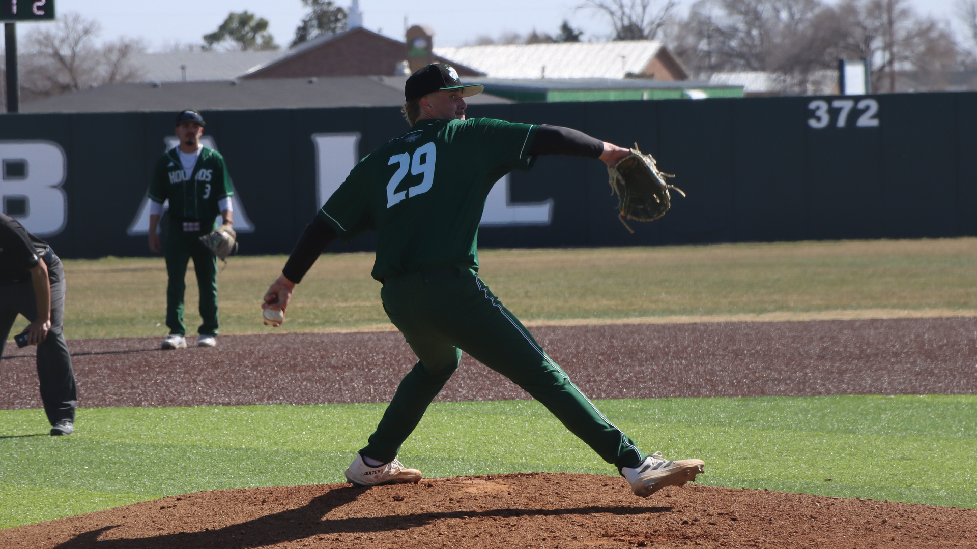 Mooney_Nick_2025_ENMU_Greyhounds_Pitching_Cropped