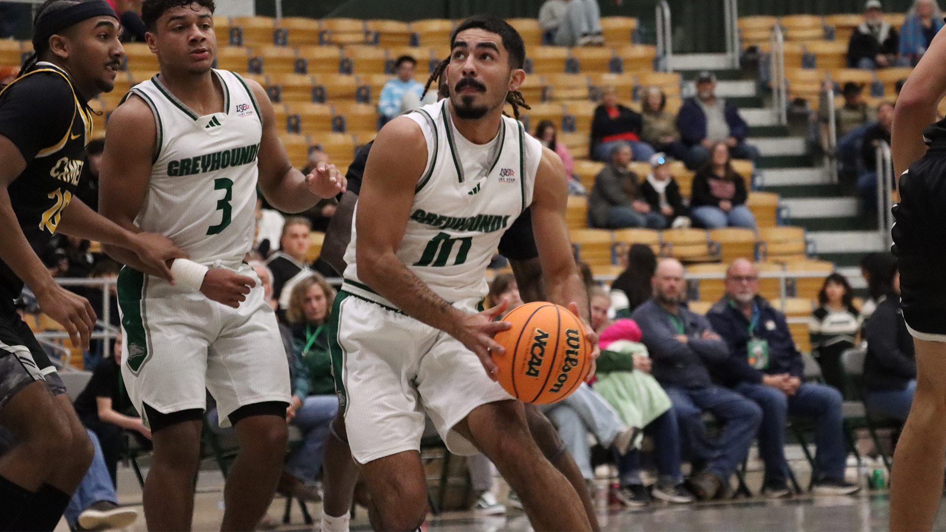 Alfaro_Alex_2025_12_4_Cameron_ENMU_MBB_Cropped