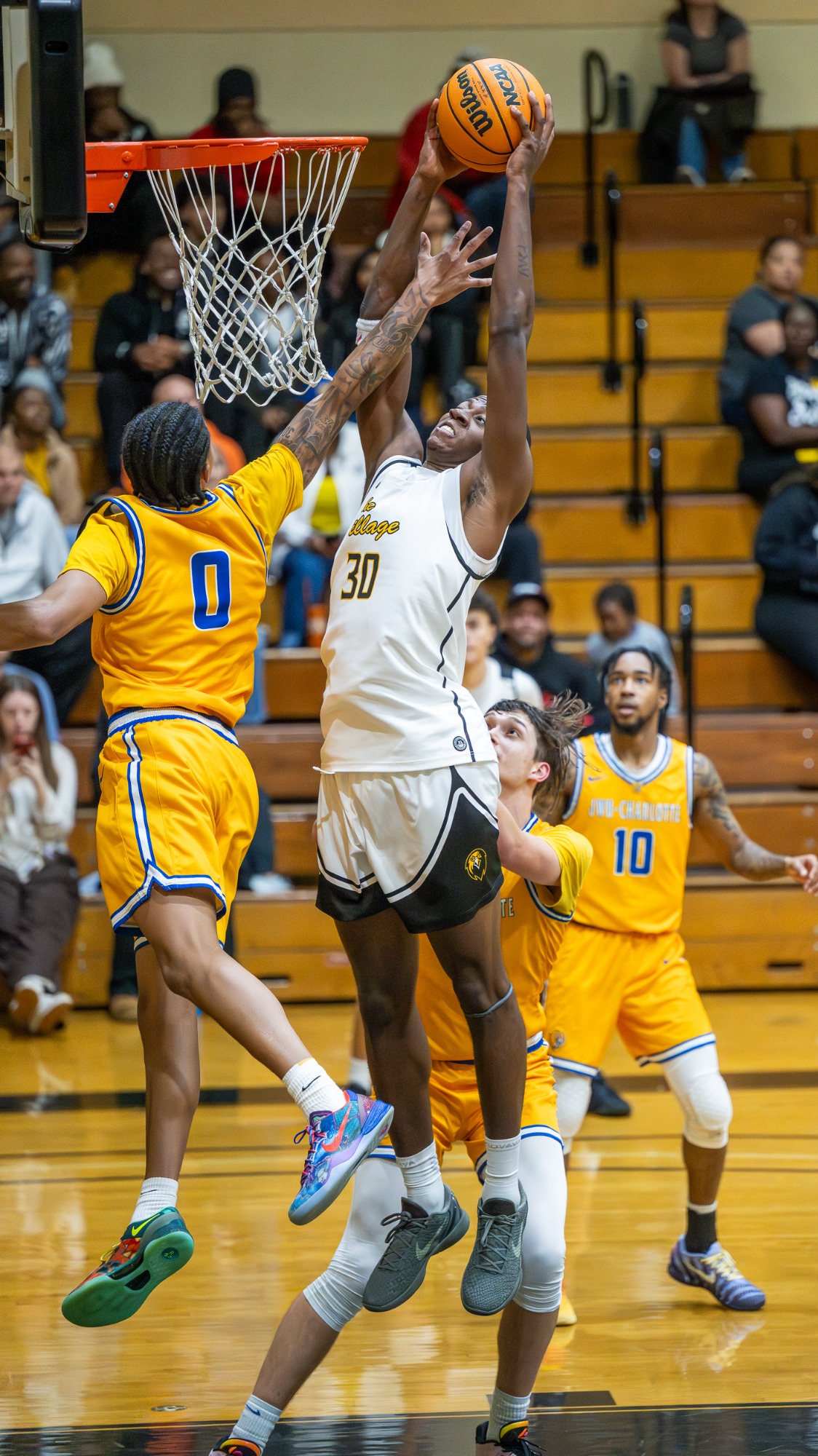 Unauthorized use of any image from this photo gallery, subsequent galleries and any related website of Sean Meyers and/or Sean Meyers Photography is not permitted and is a violation of International copyright laws. For information or to license any image, please contact Sean Meyers at Sean@SeanMeyersPhotography.comPHOTOS ARE NOT TO BE SHARED WITH STUDENT-ATHLETES