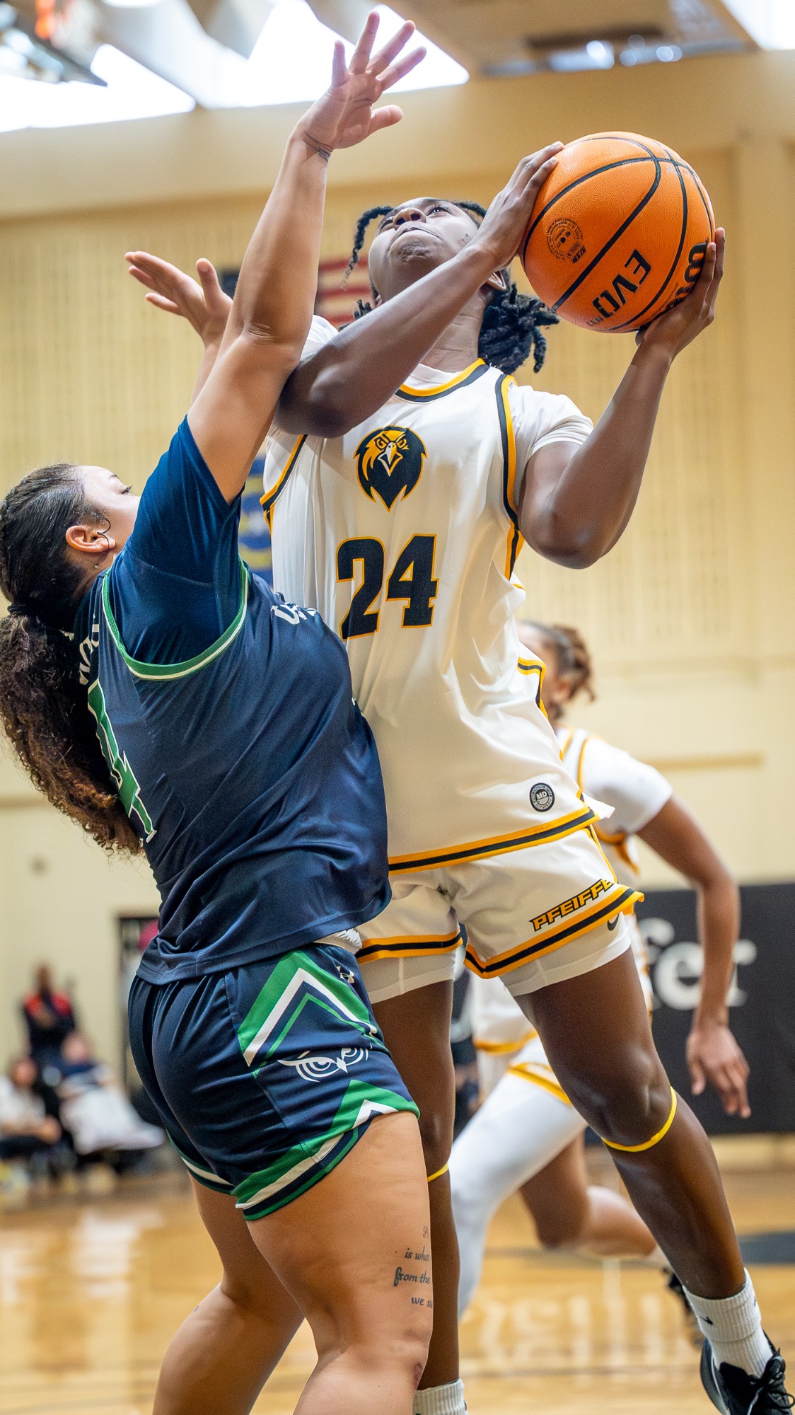 Unauthorized use of any image from this photo gallery, subsequent galleries and any related website of Sean Meyers and/or Sean Meyers Photography is not permitted and is a violation of International copyright laws. For information or to license any image, please contact Sean Meyers at Sean@SeanMeyersPhotography.comPHOTOS ARE NOT TO BE SHARED WITH STUDENT-ATHLETES