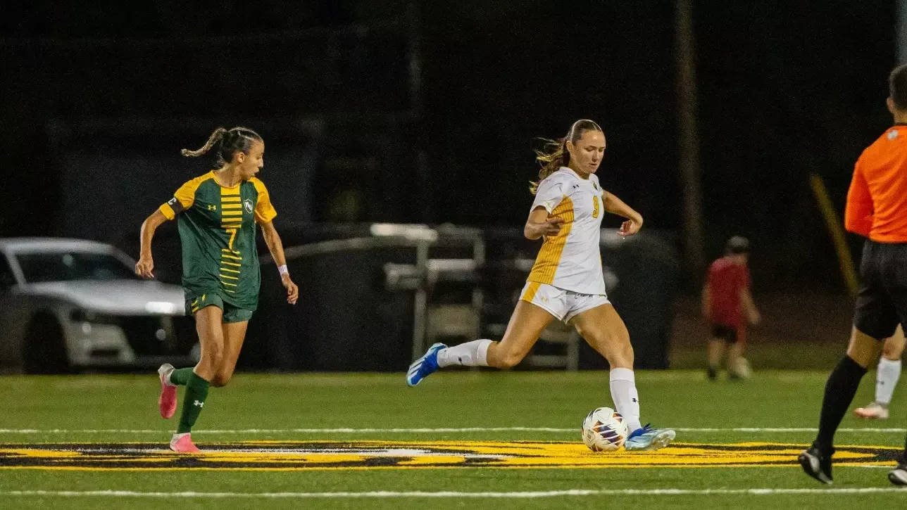 Corinne Browning vs. Methodist -2026