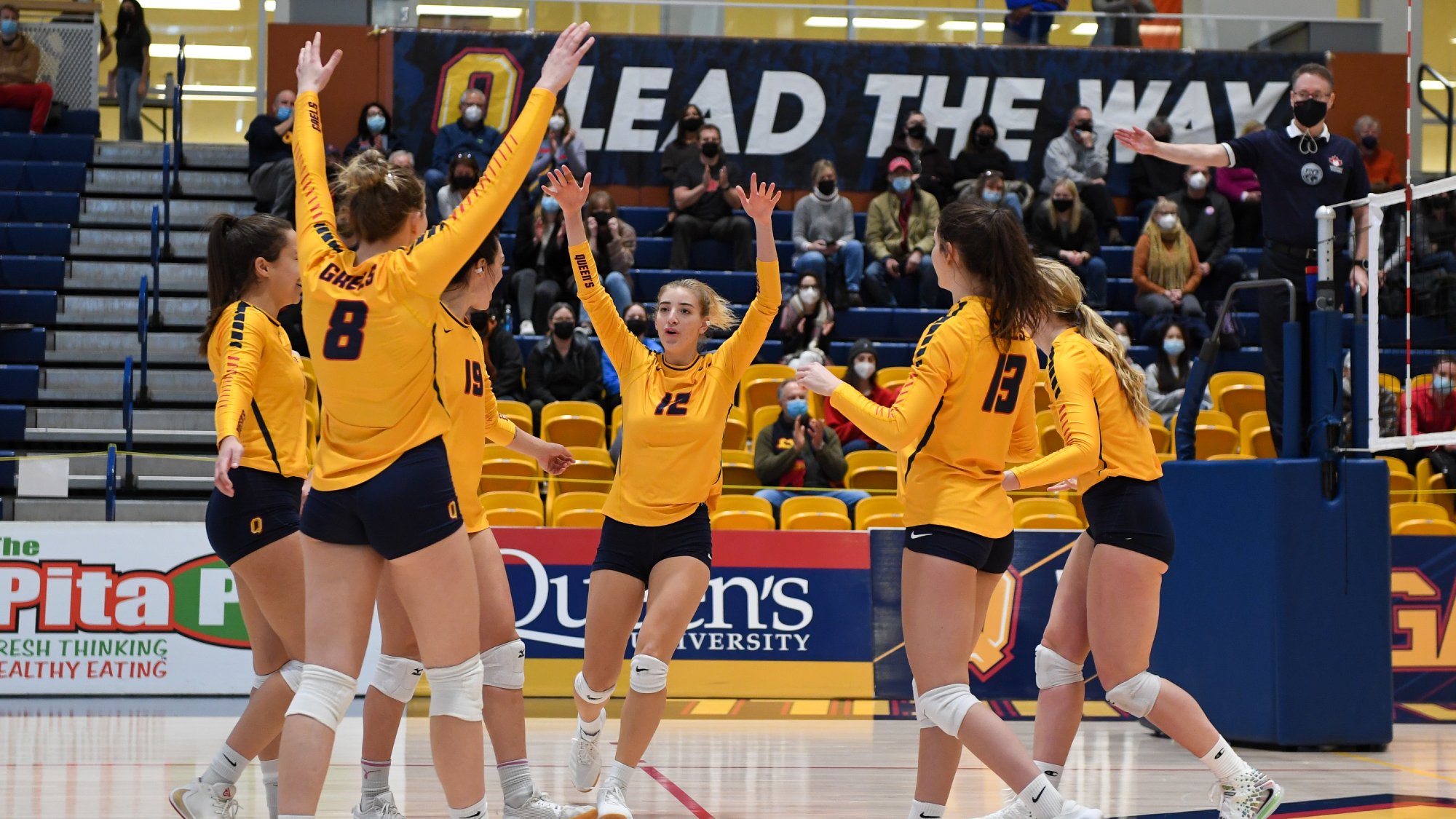 Queen's Women's Volleyball sweep weekend games with straight sets victory over Trent Queen's