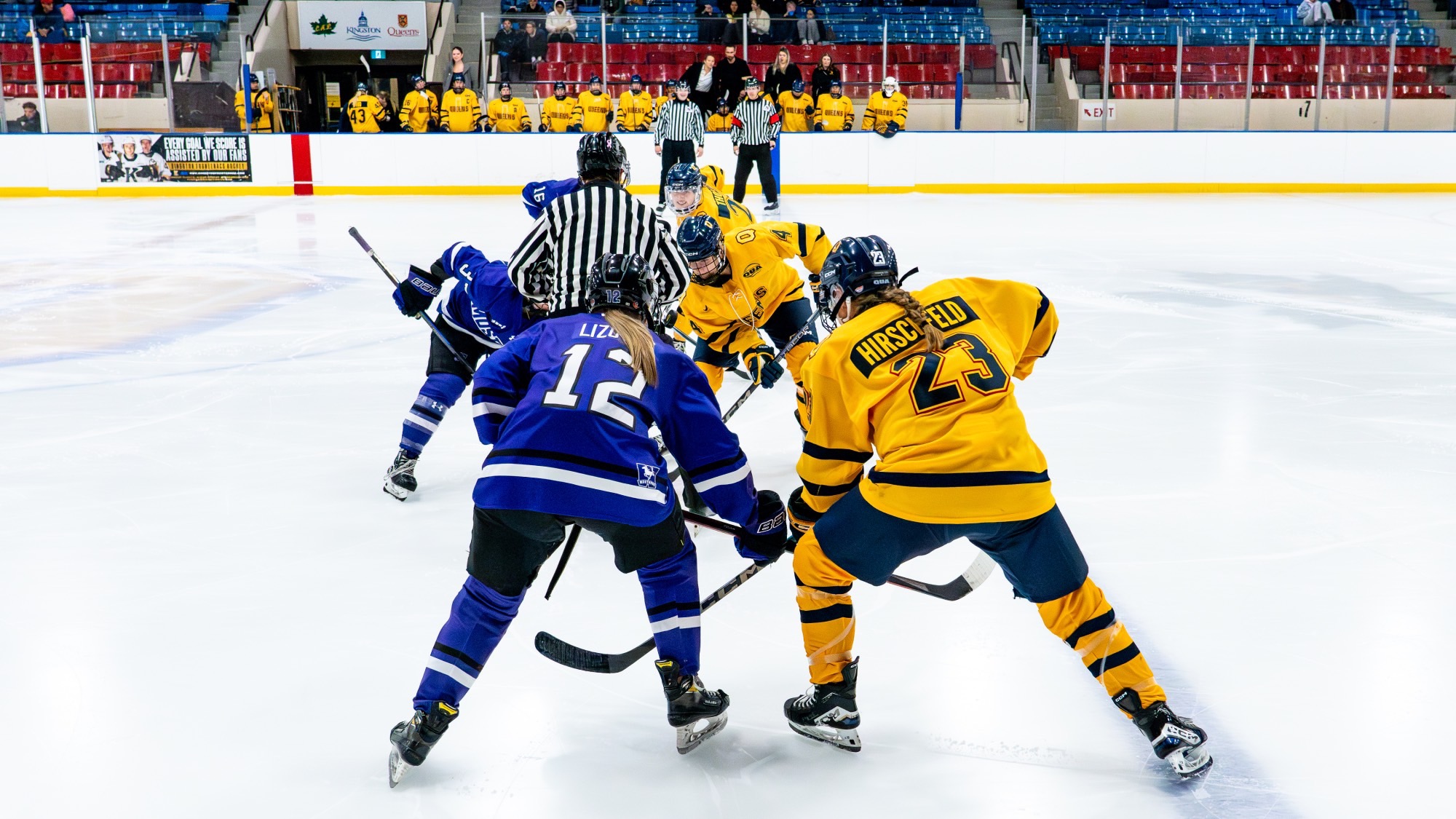 Queen's Women's Hockey 