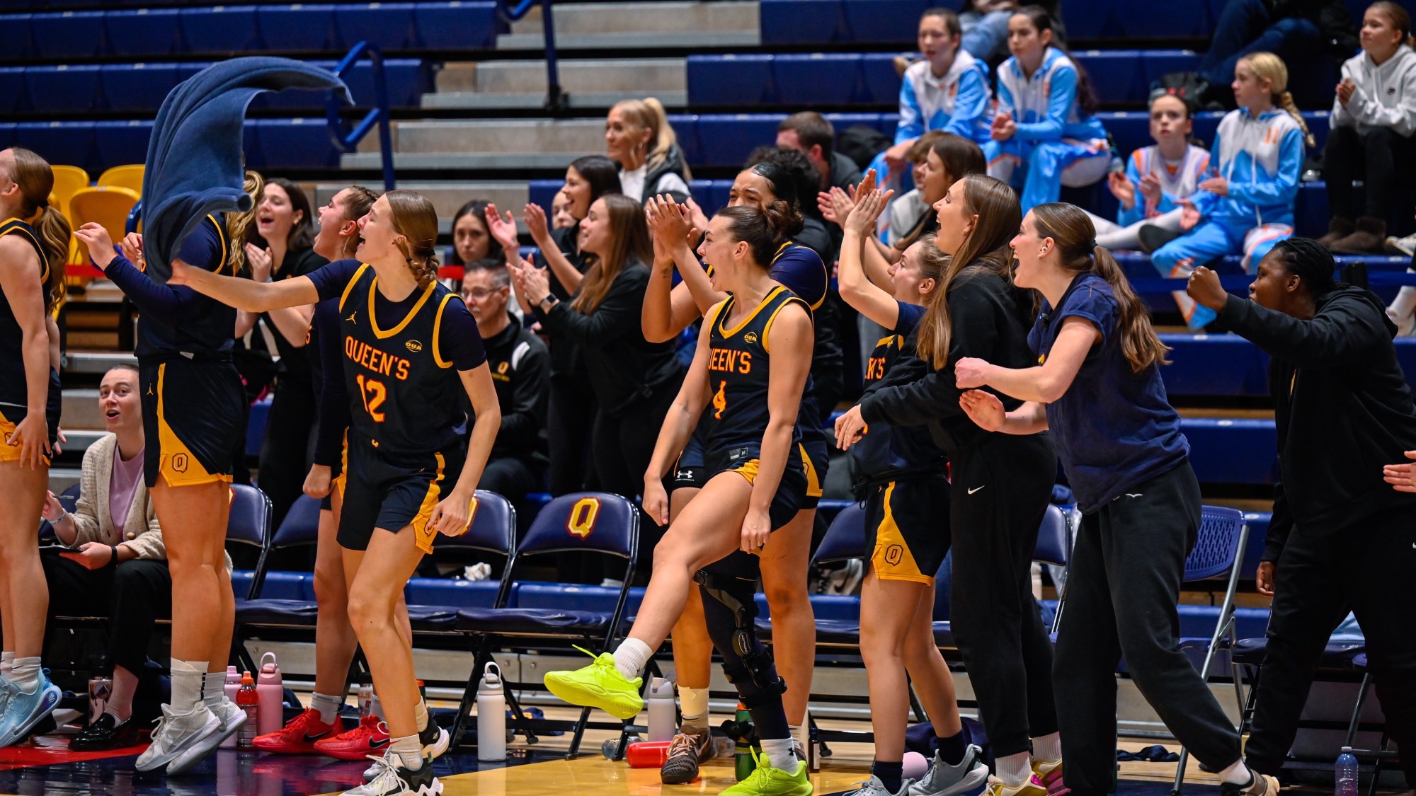 Queen's Women's Basketball