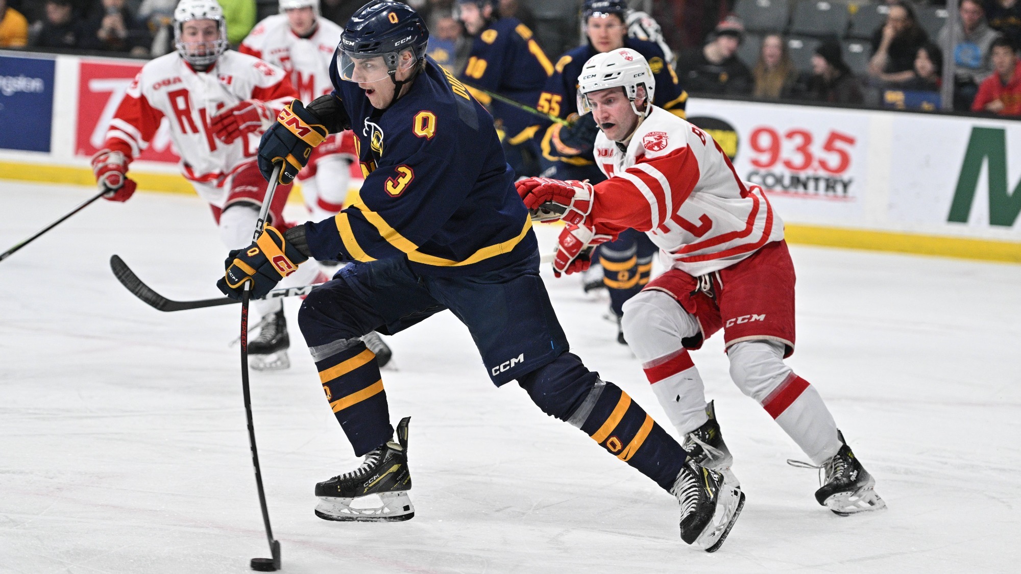 Jack Duff shoots the puck