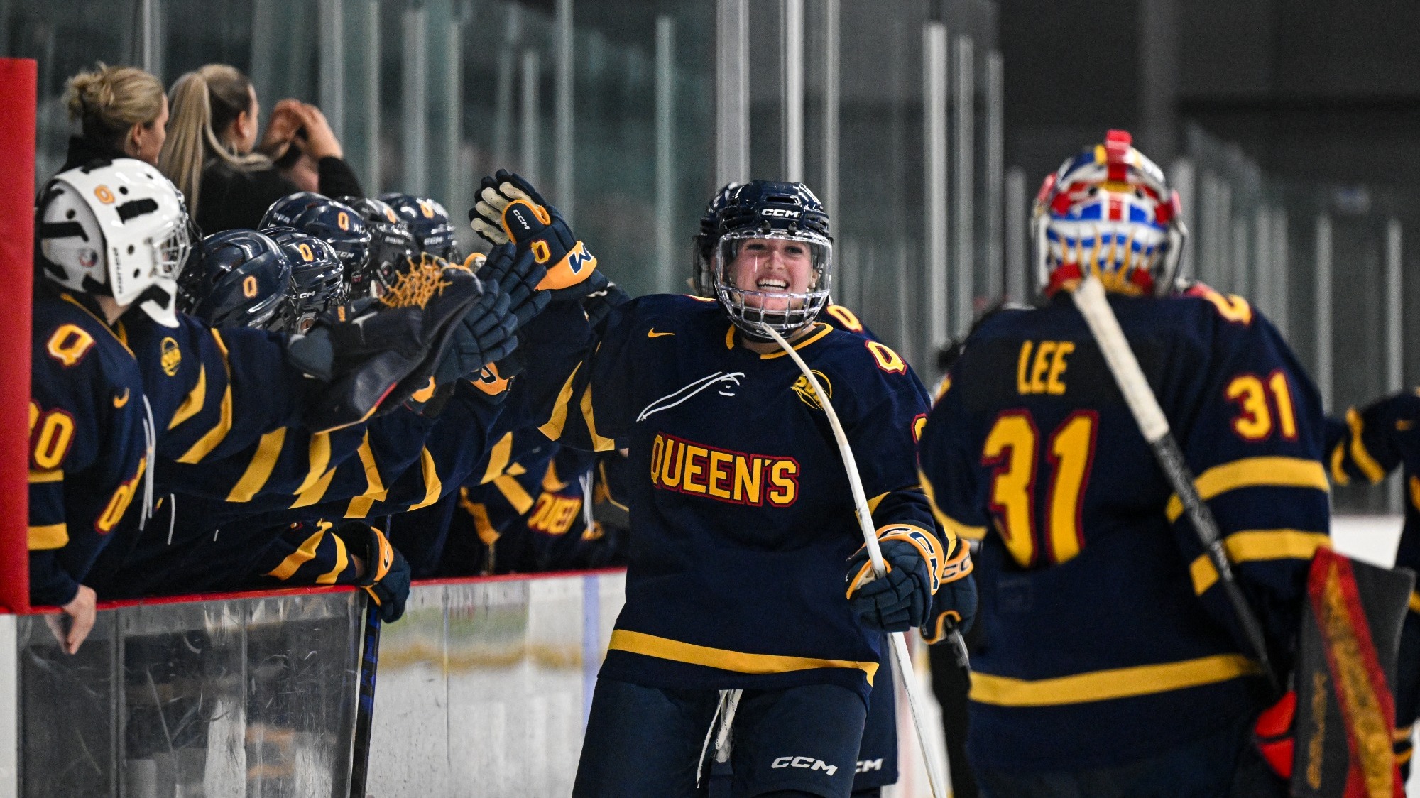 Queen's Women's Hockey