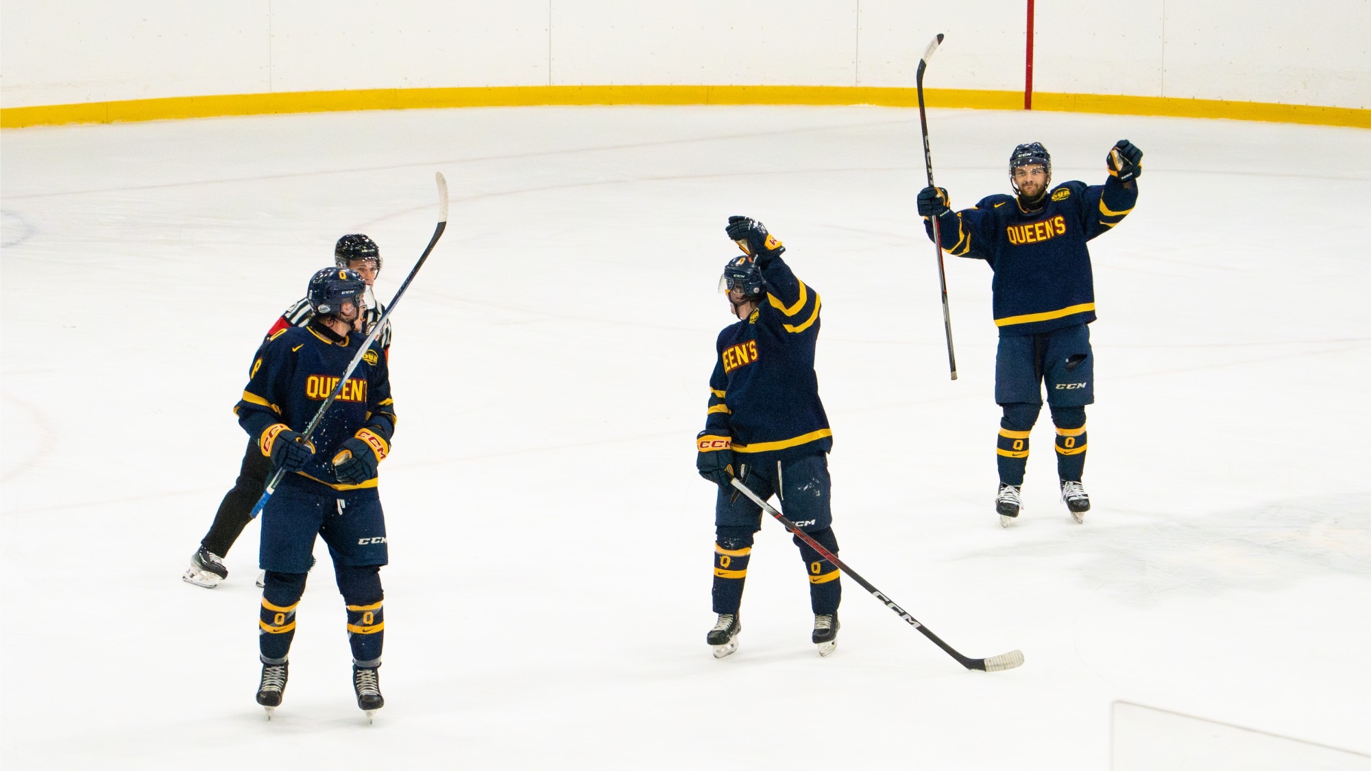 Queen's Men's Hockey 