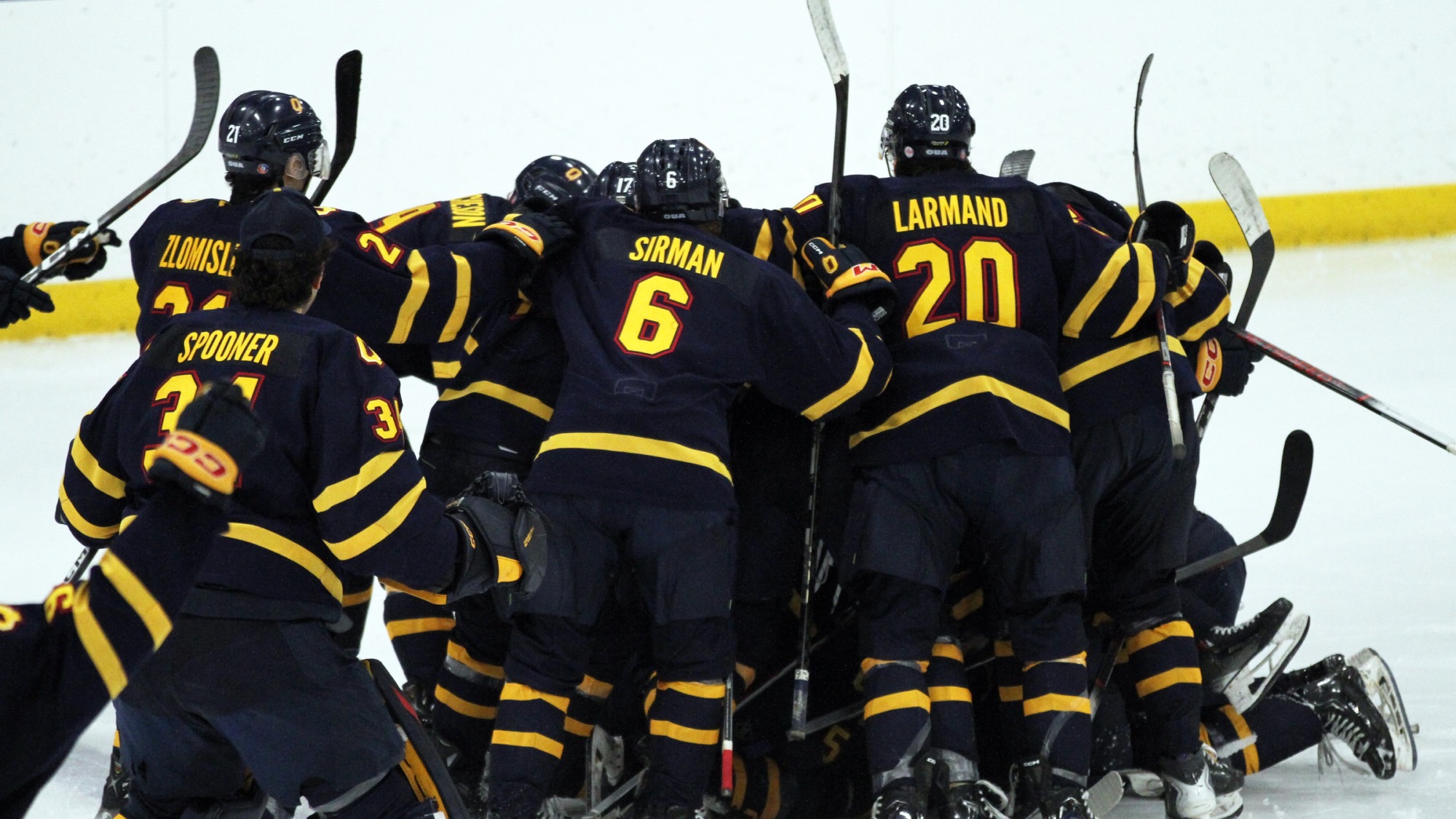 Queen's Men's Hockey 