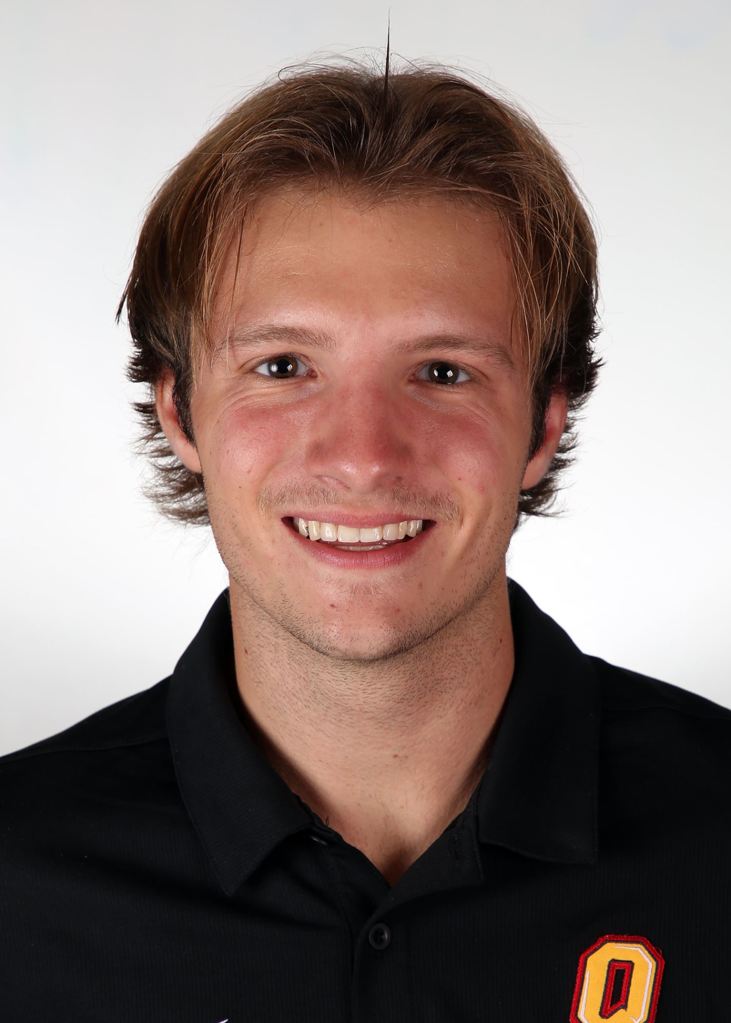 Queen's Football 2026 Headshots