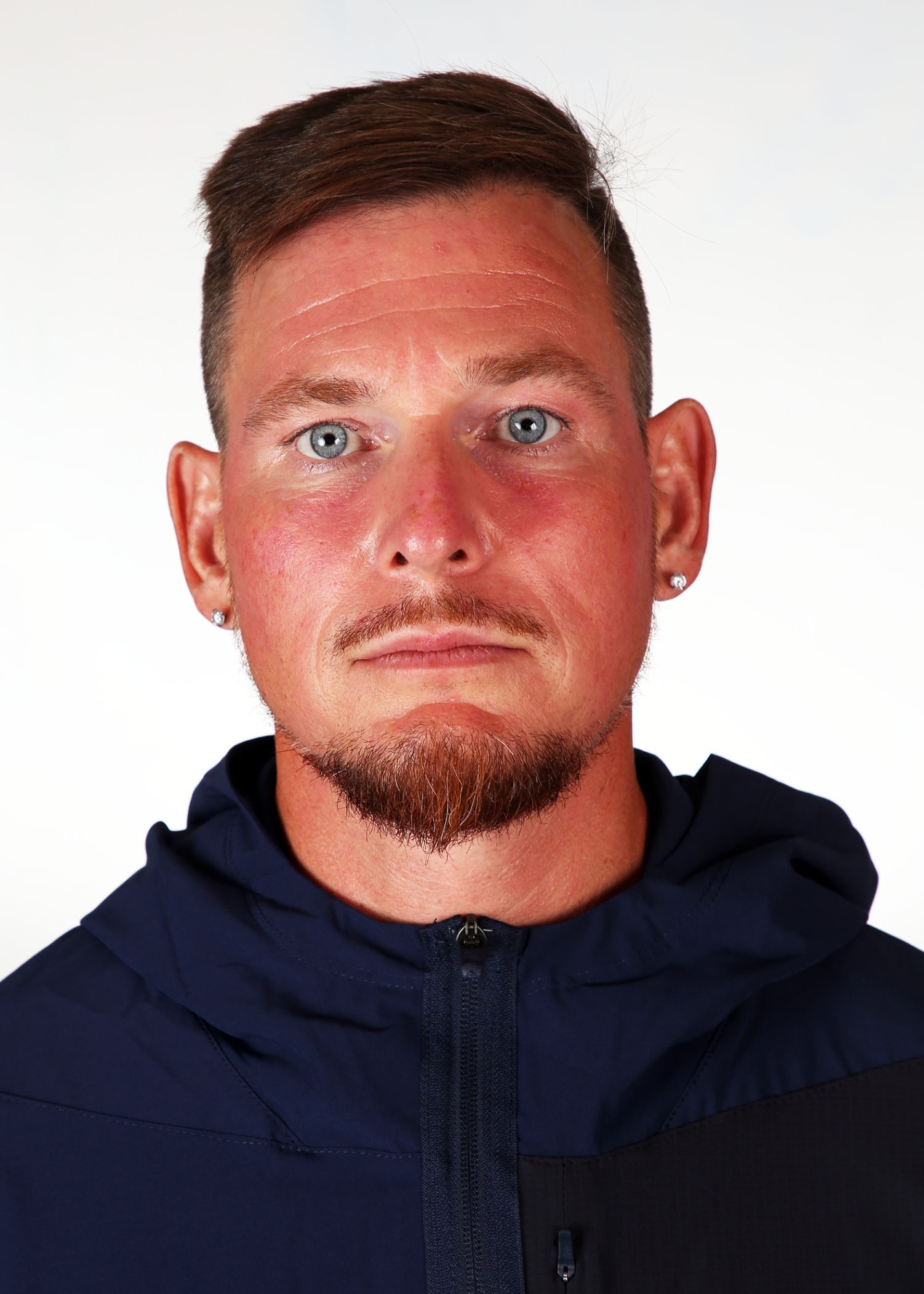 Queen's Football 2026 Headshots