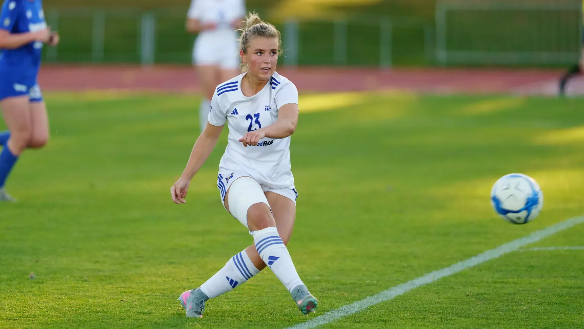 Rowan MacPherson of the UBCO Heat womens soccer team kicks the ball in a game vs Victoria Vikes